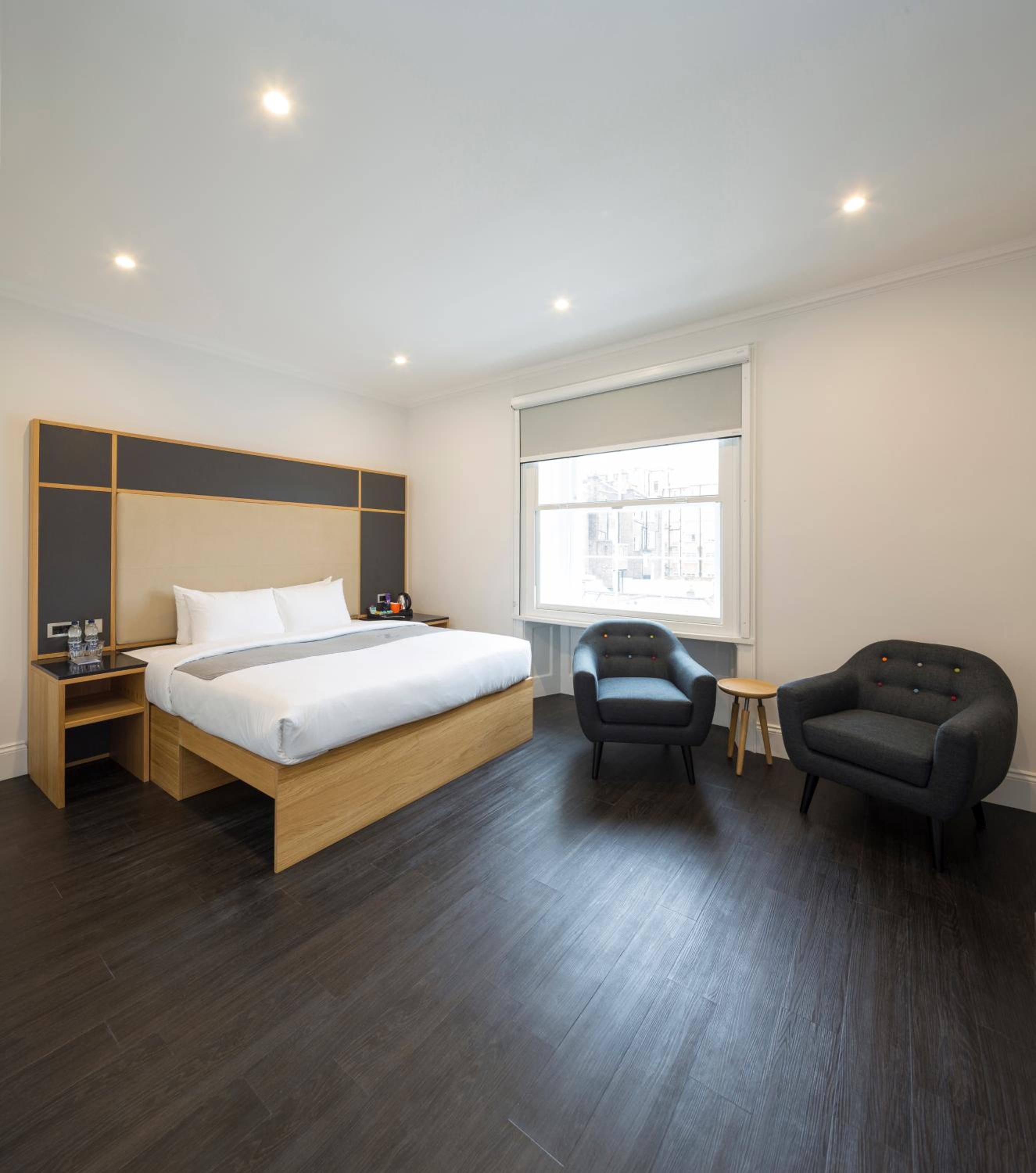 Club Junior Suite photo 2