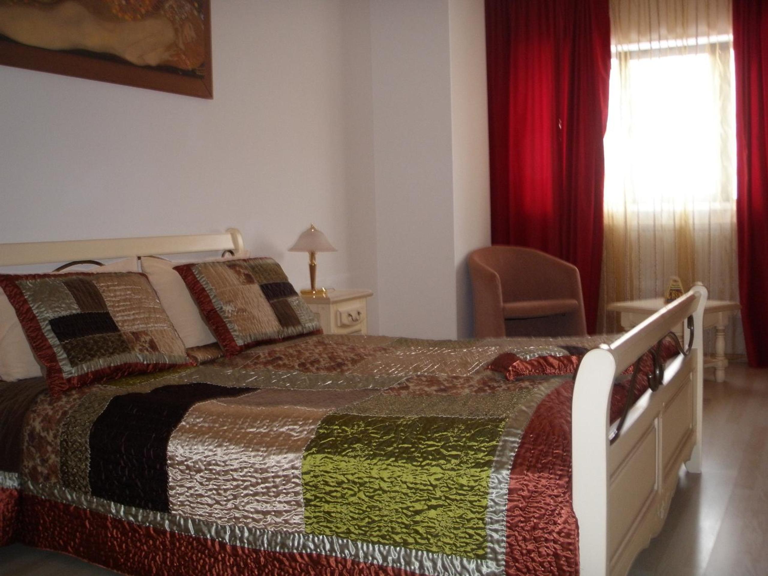 Double or Twin Room photo 1