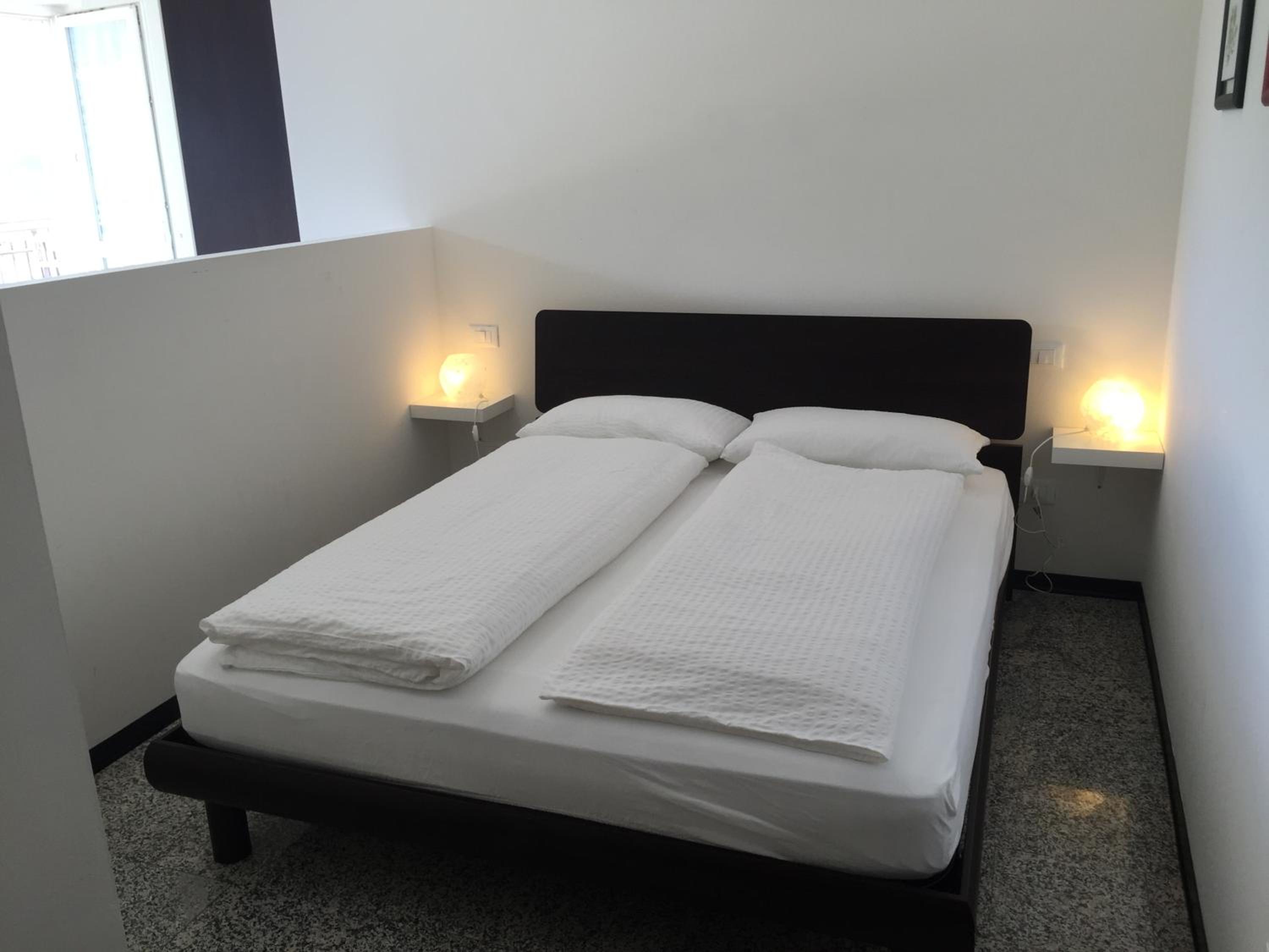 Studio Apartment photo 3