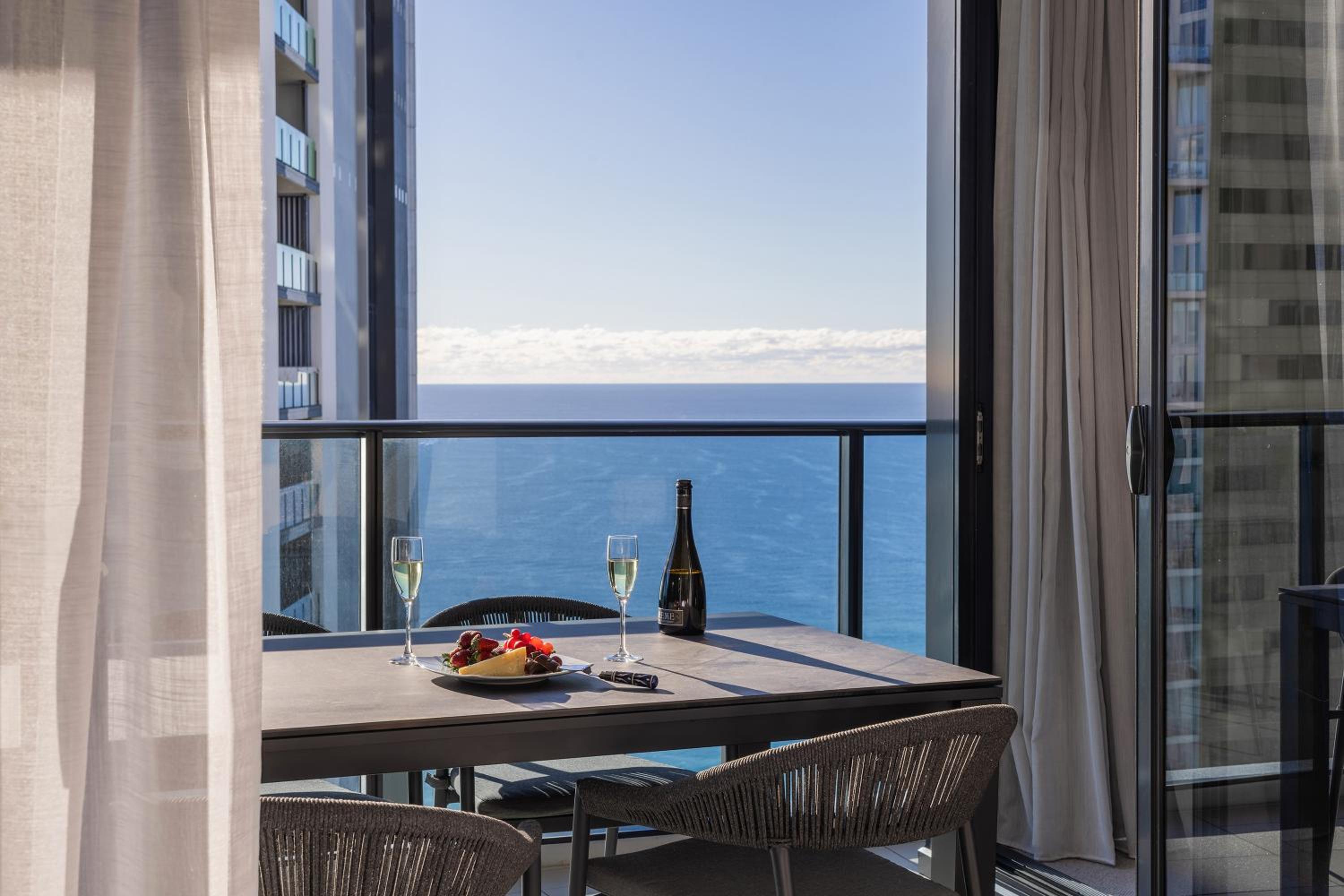Two-Bedroom Sky View Suite thumbnail 5