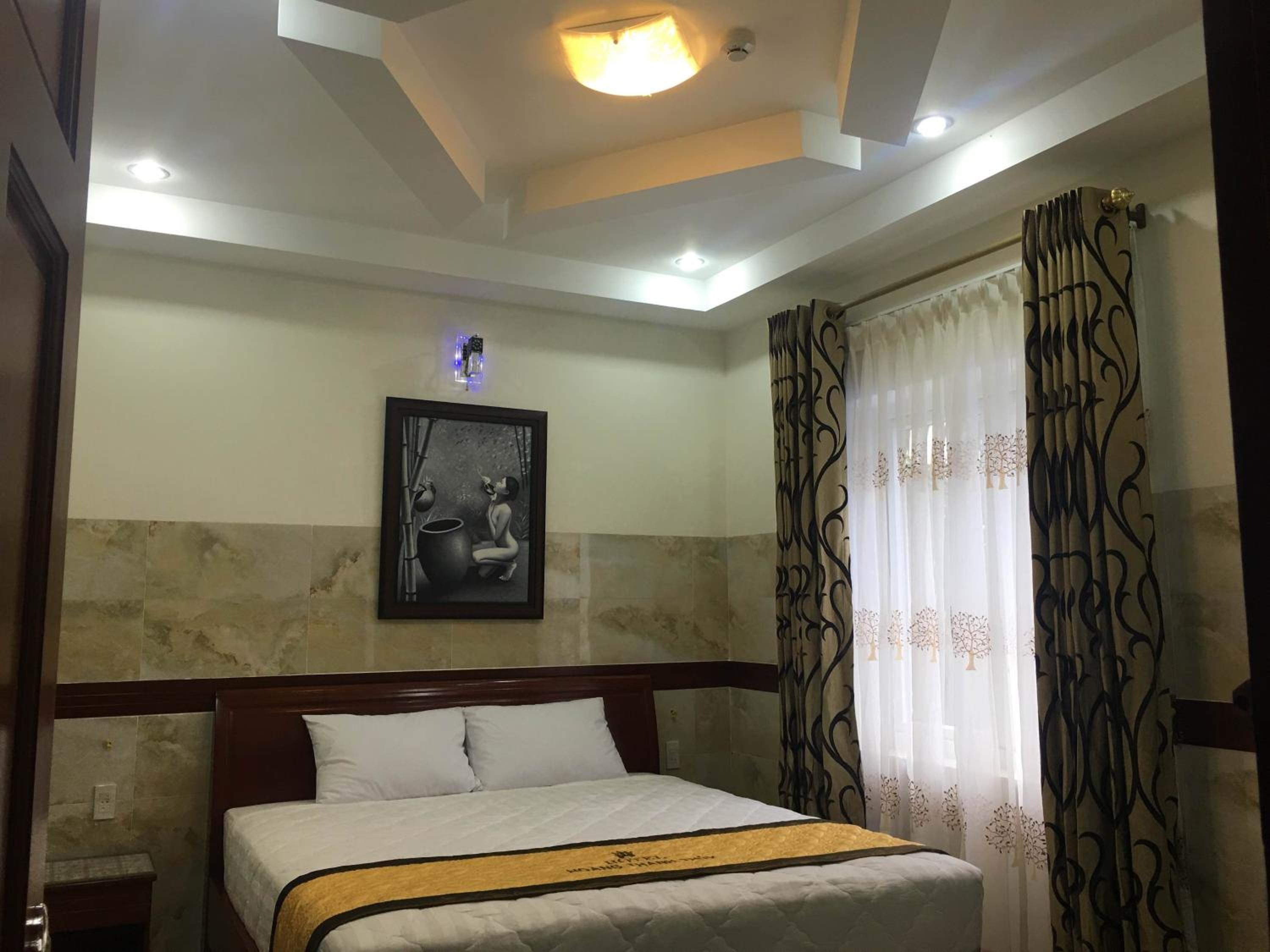 Standard Double Room with Window photo 2