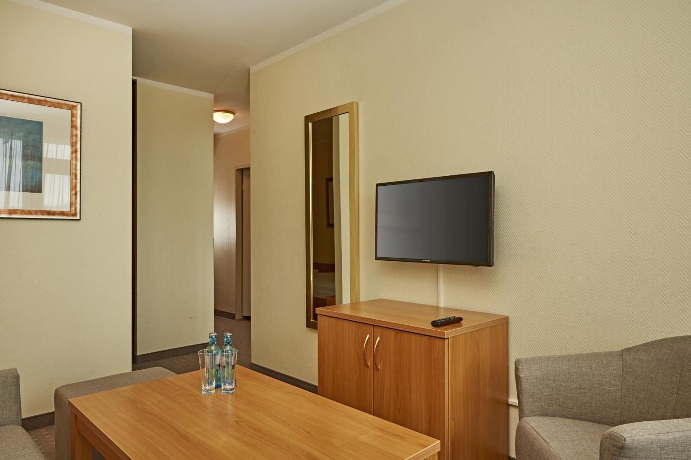 Family Room  Schneeberg - Photo 2