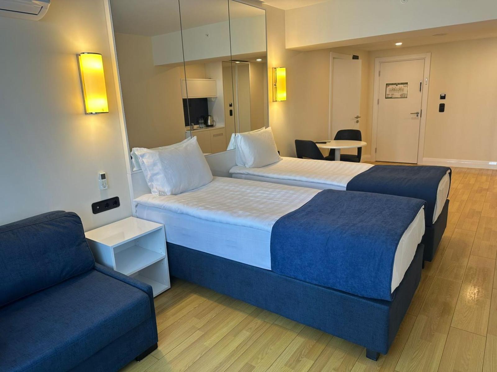 Superior Twin Room - Photo 6