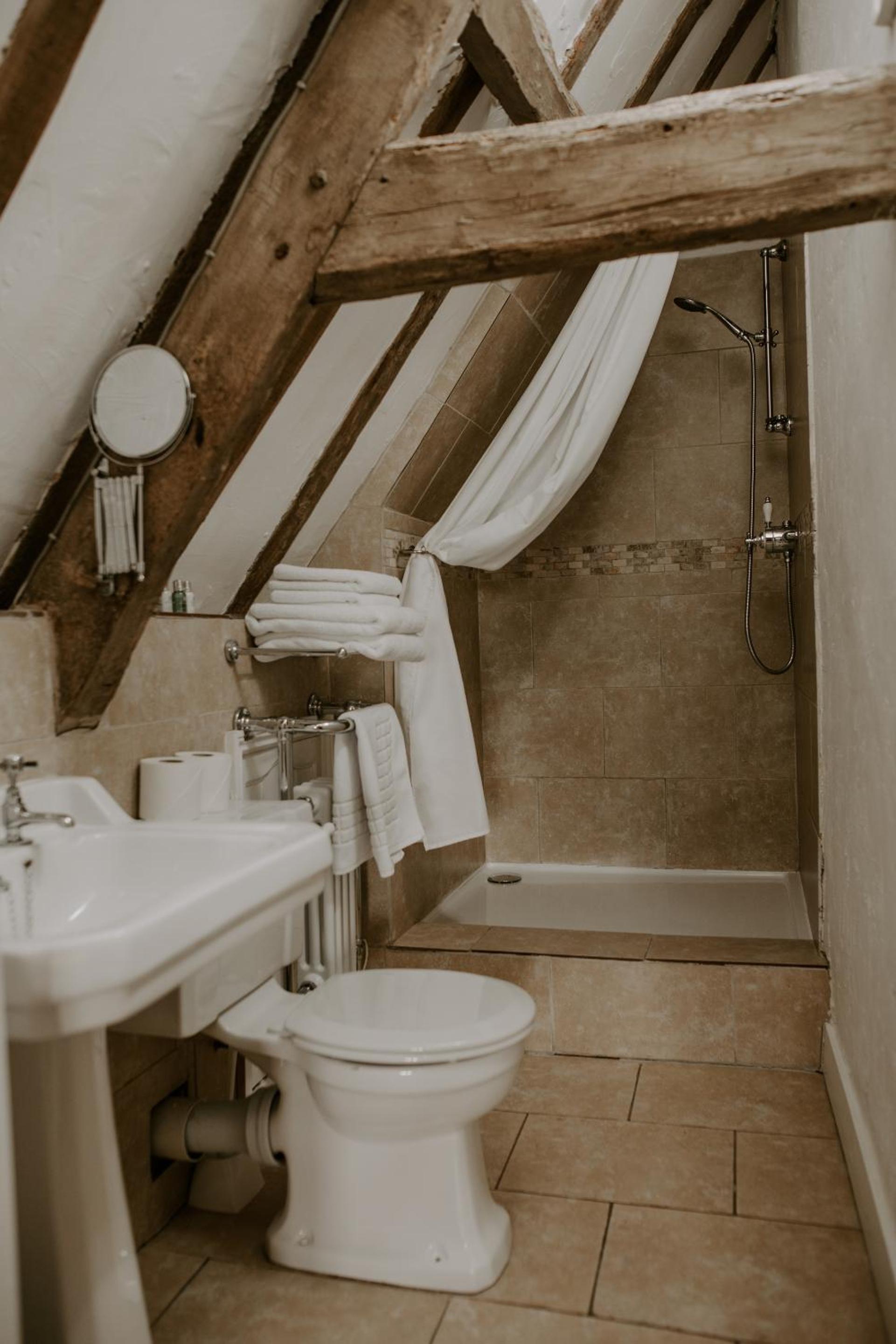 Double Room with Private Bathroom
