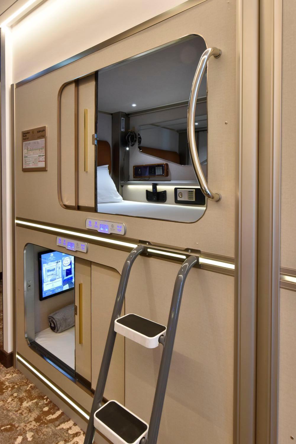 Sleeping Pod - 6 Hours Stay
