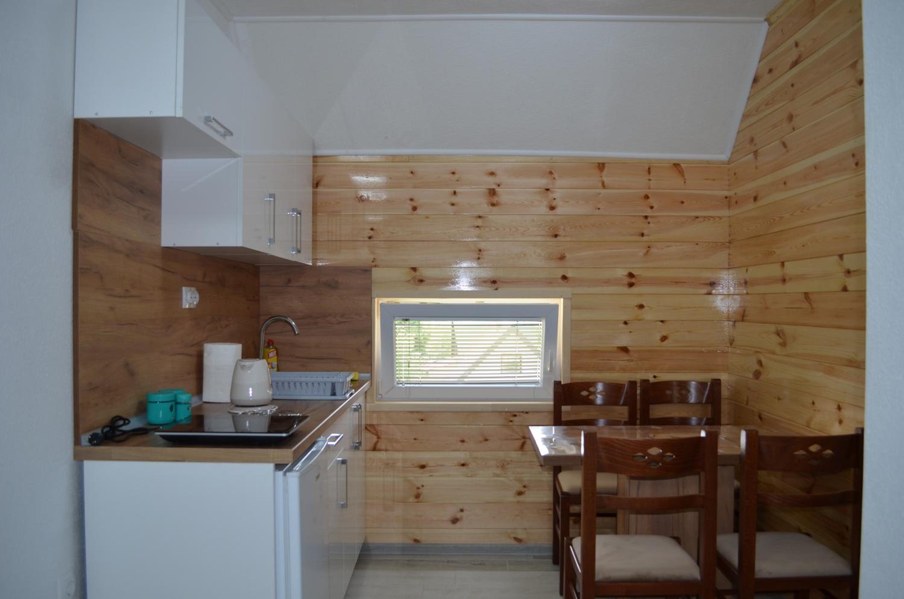 Two-Bedroom Apartment with Mountain View