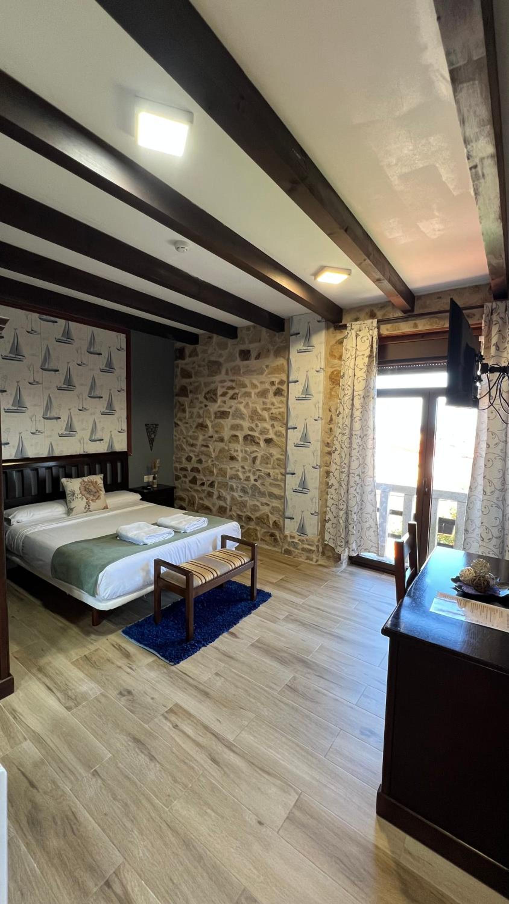 Queen Room with Sea View photo 2