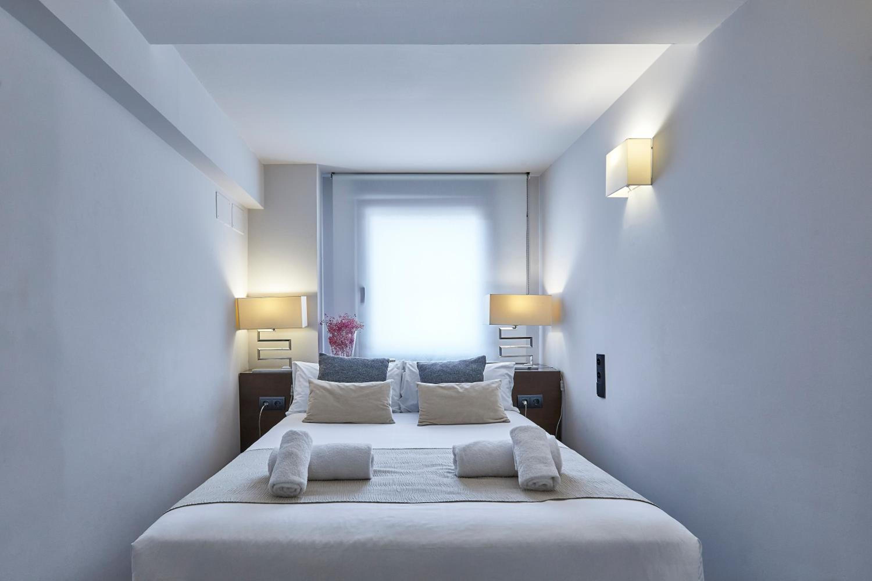 Apartment with Terrace photo 2