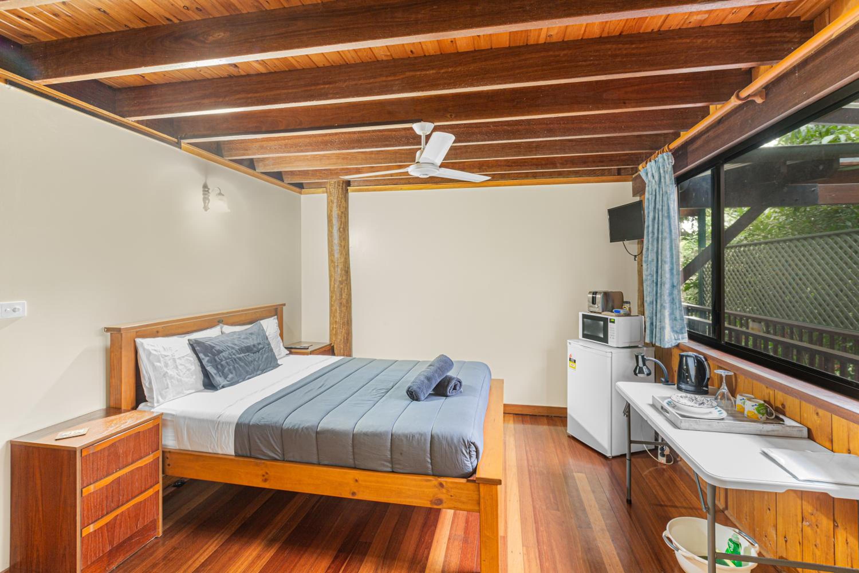 Deluxe Double Room with Balcony photo 1