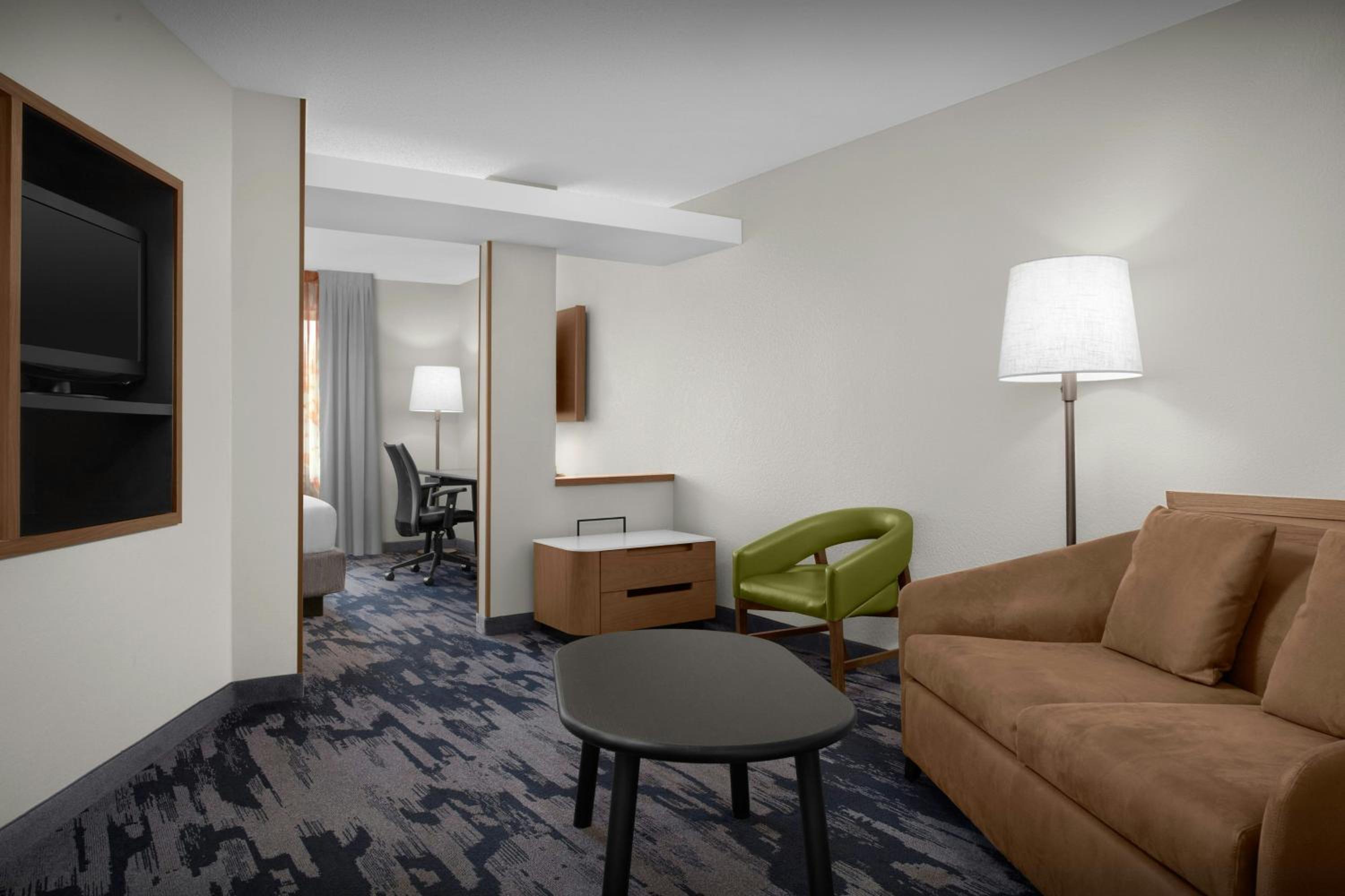 King Suite with Sofa Bed - Photo 2