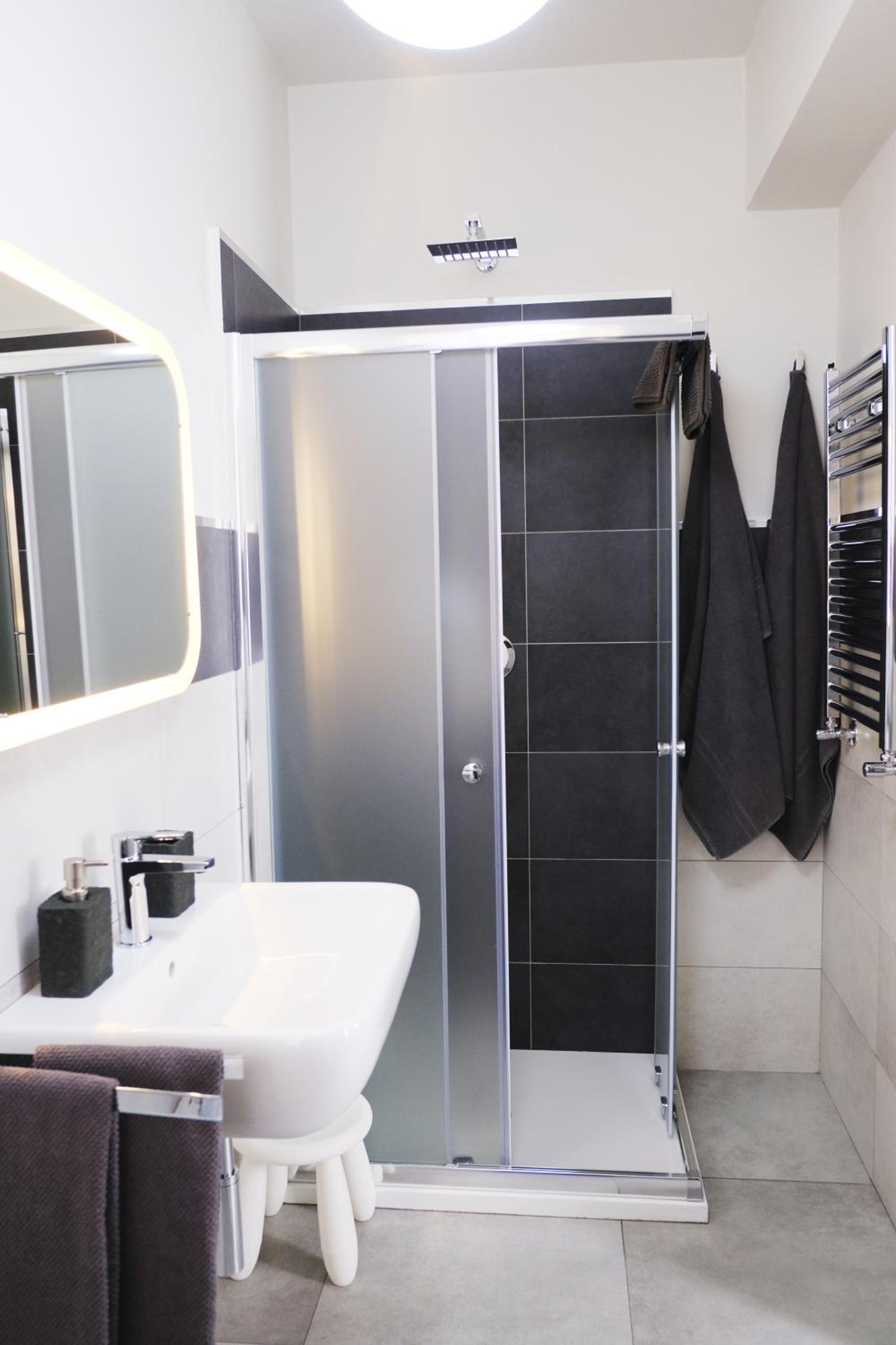 Deluxe Triple Room - Photo 4