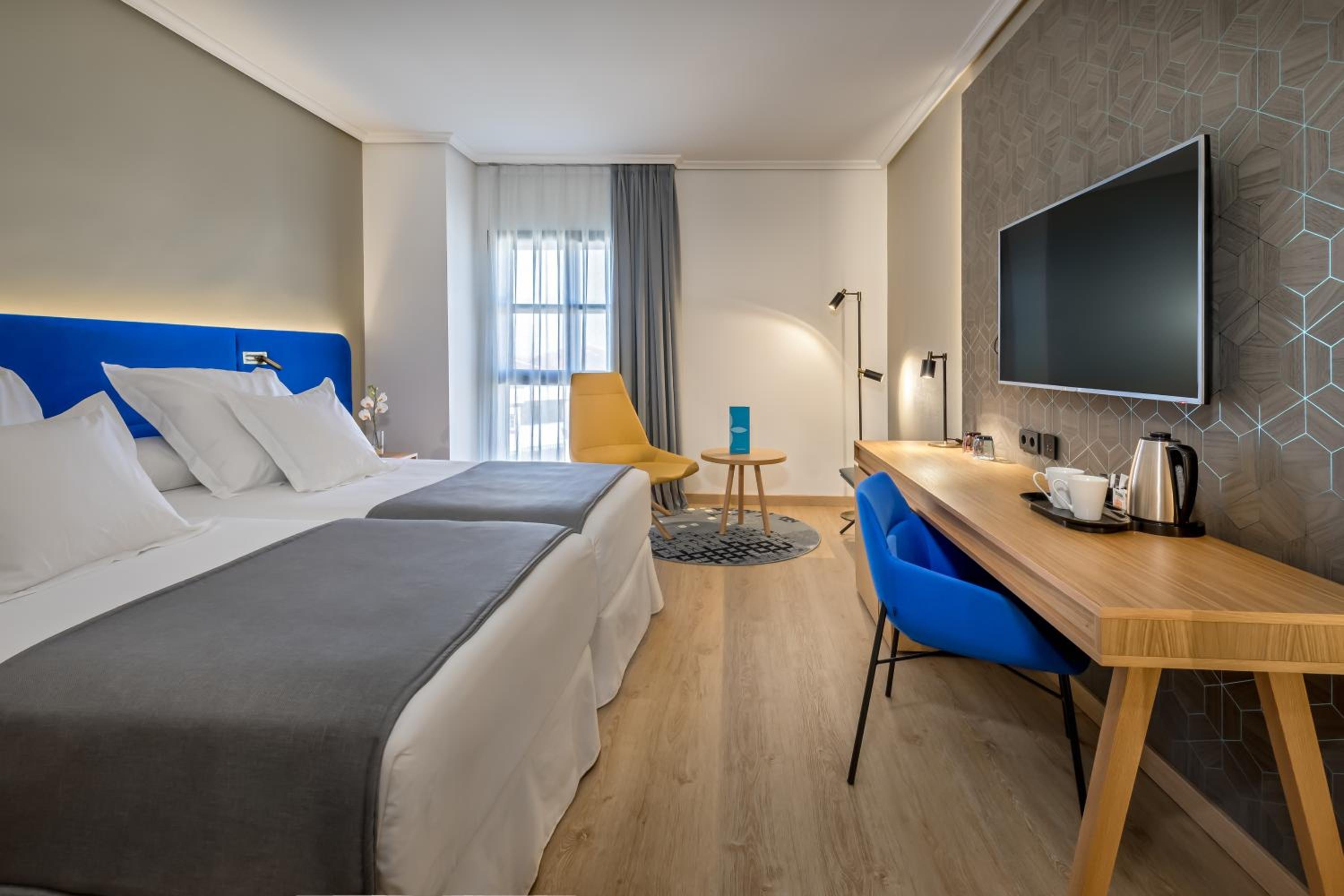 Superior Triple Room photo 2