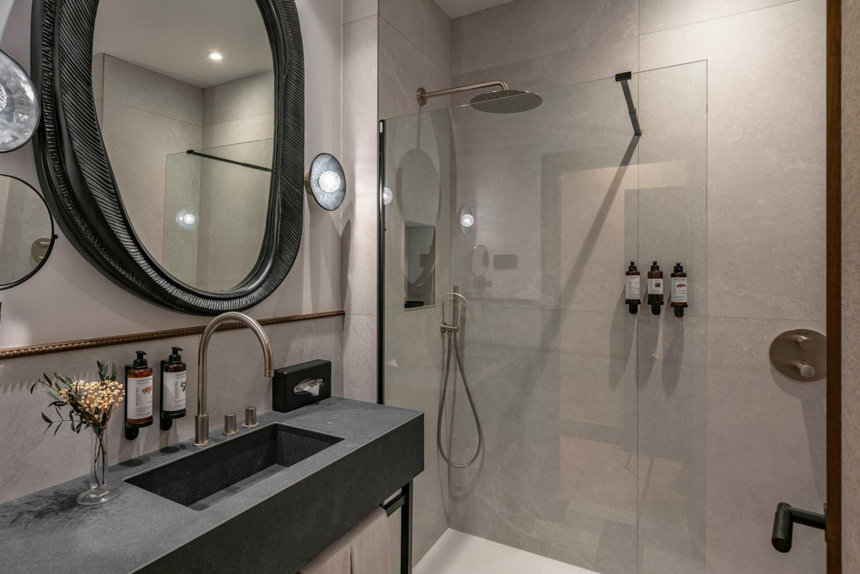 Grand Deluxe Double Room