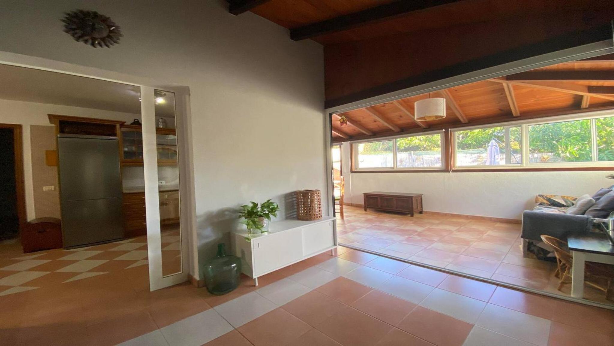 Two-Bedroom House photo 3