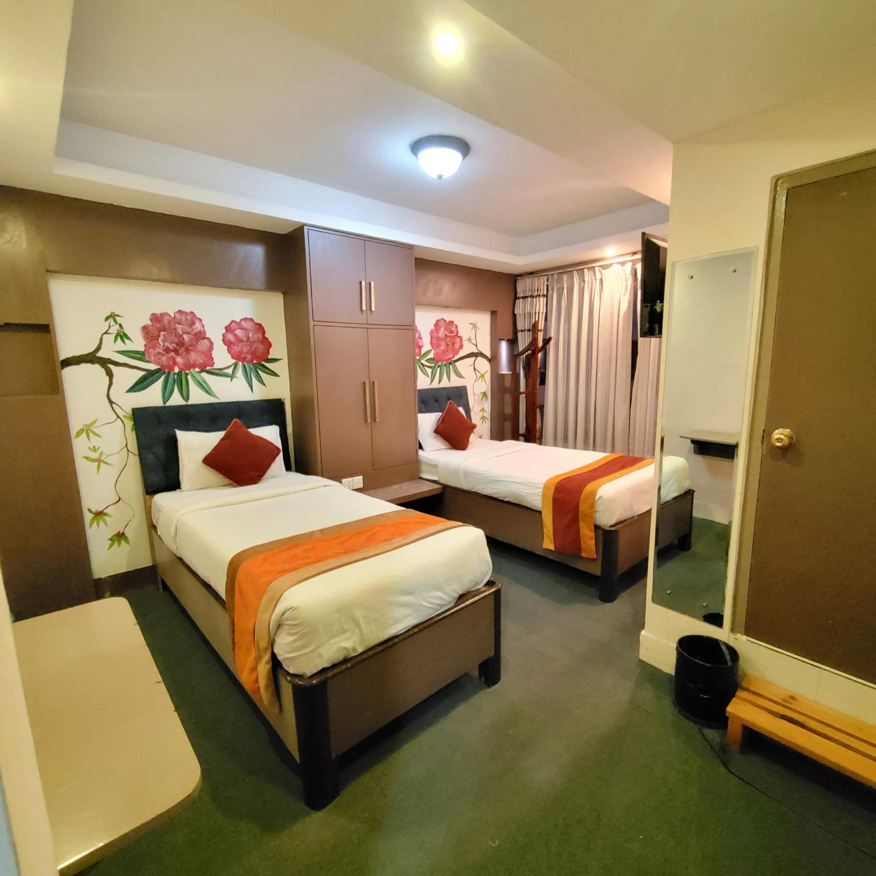 Deluxe Twin Room - Photo 6