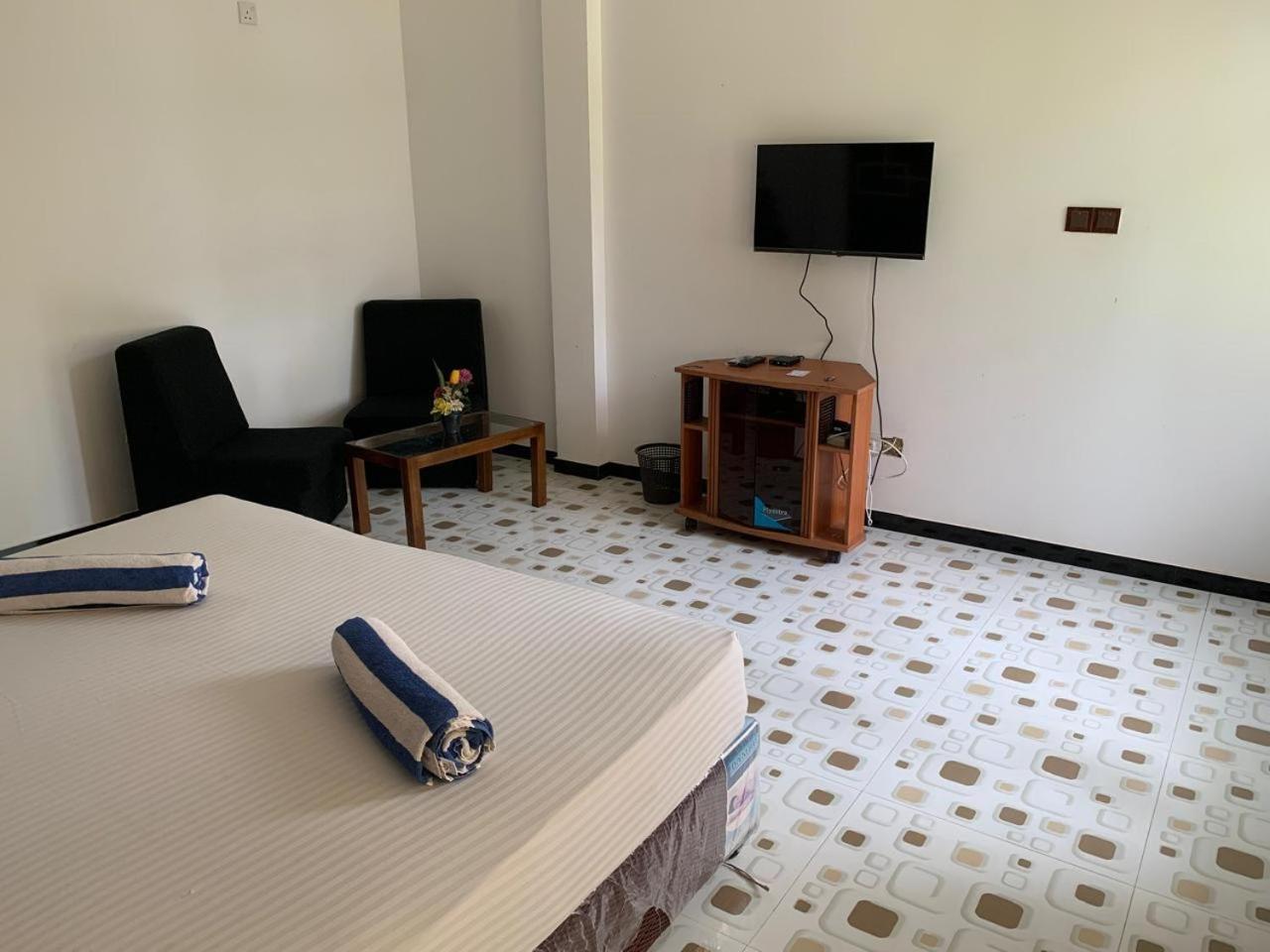 Standard Double Room photo 3