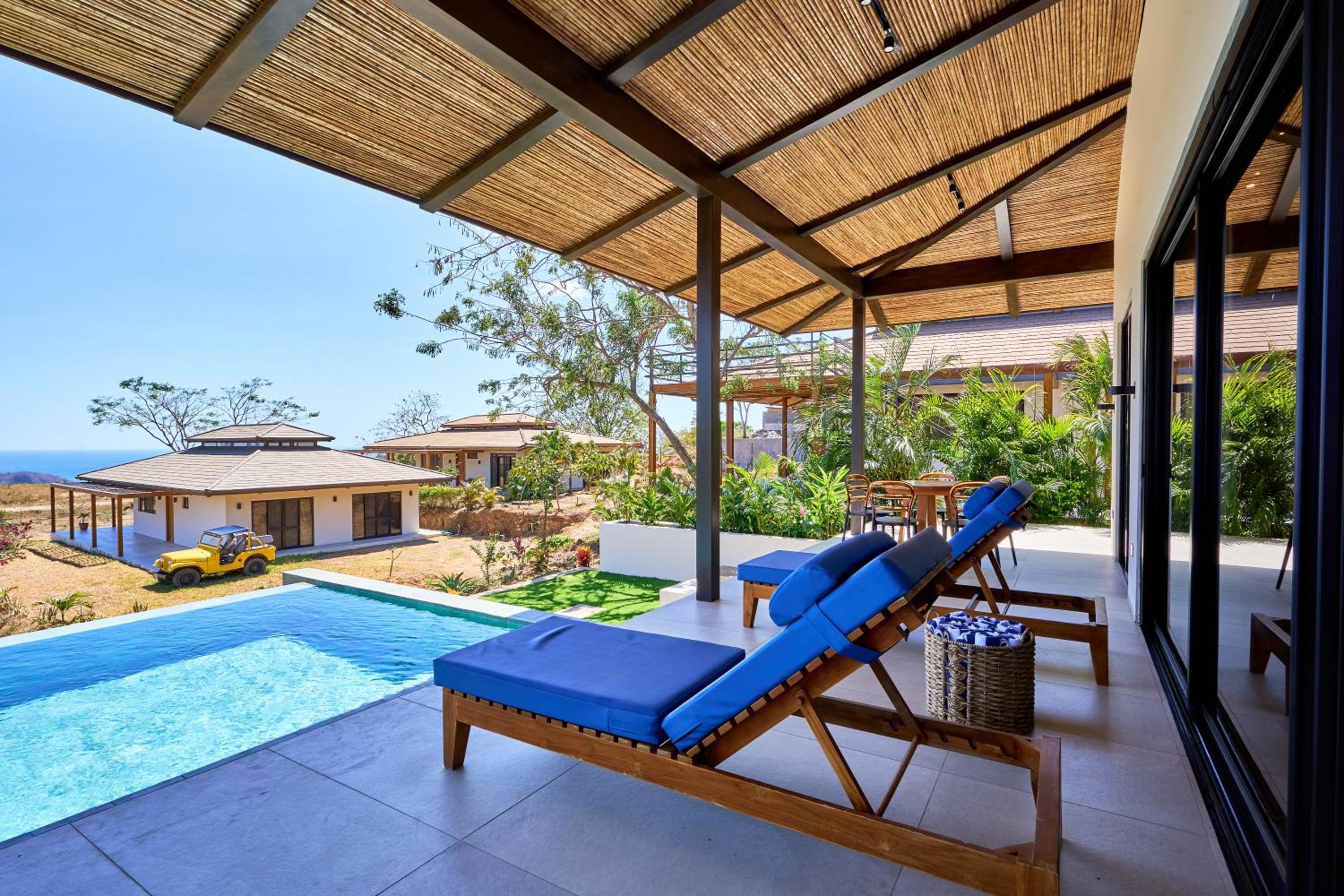 Bungalow photo 1