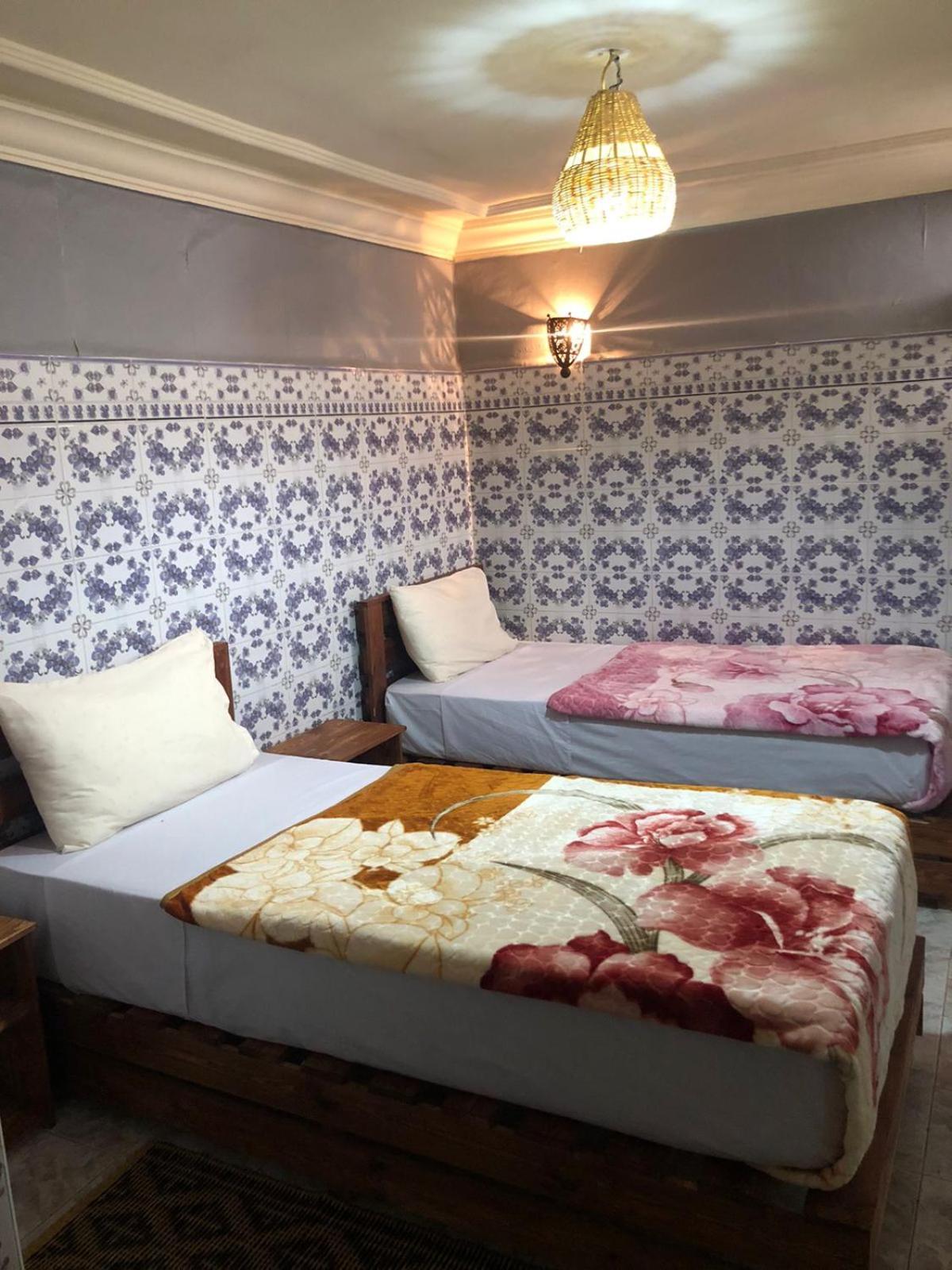 Double or Twin Room with Private Bathroom photo 3