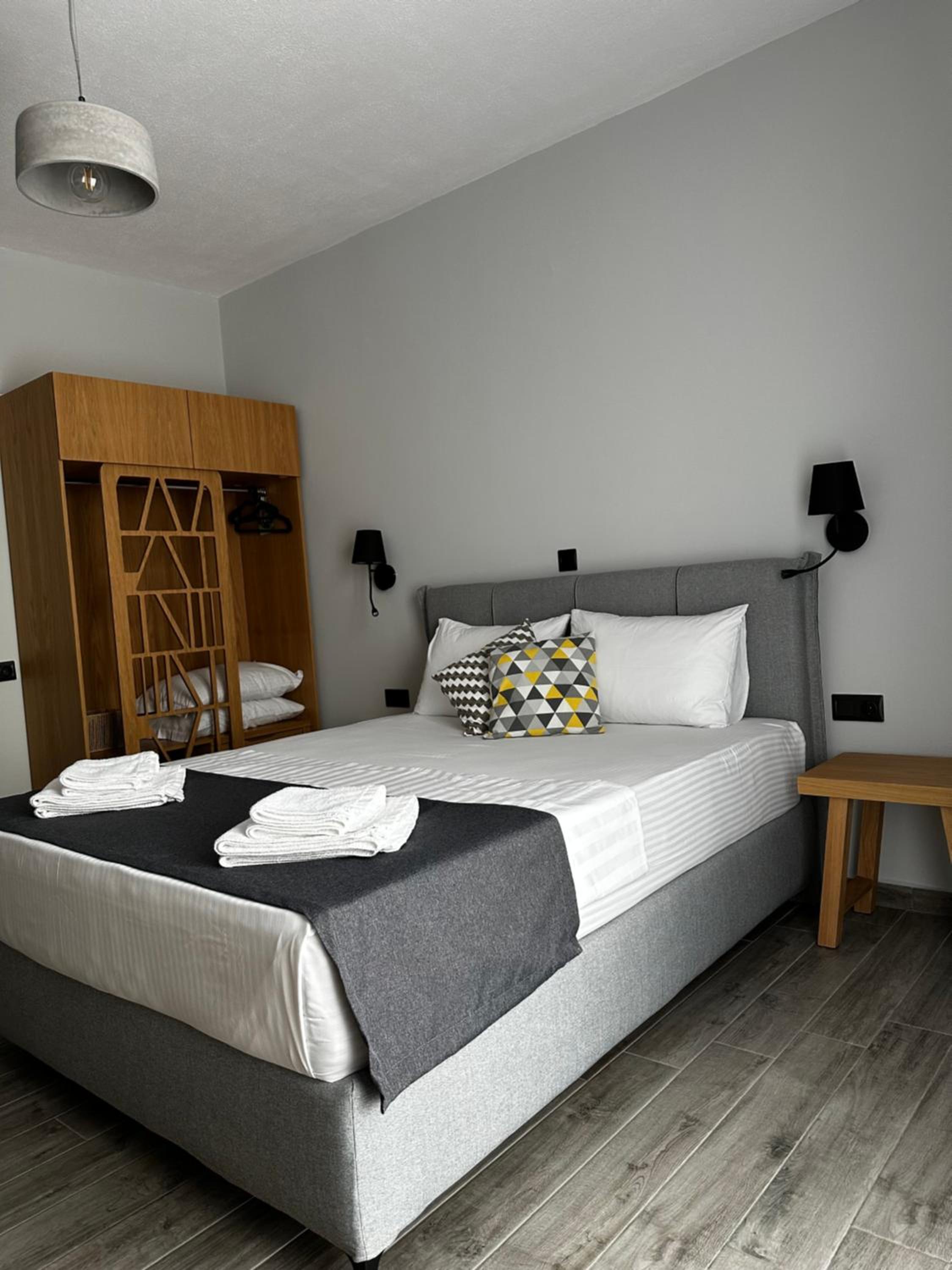 Deluxe Double Room photo 3