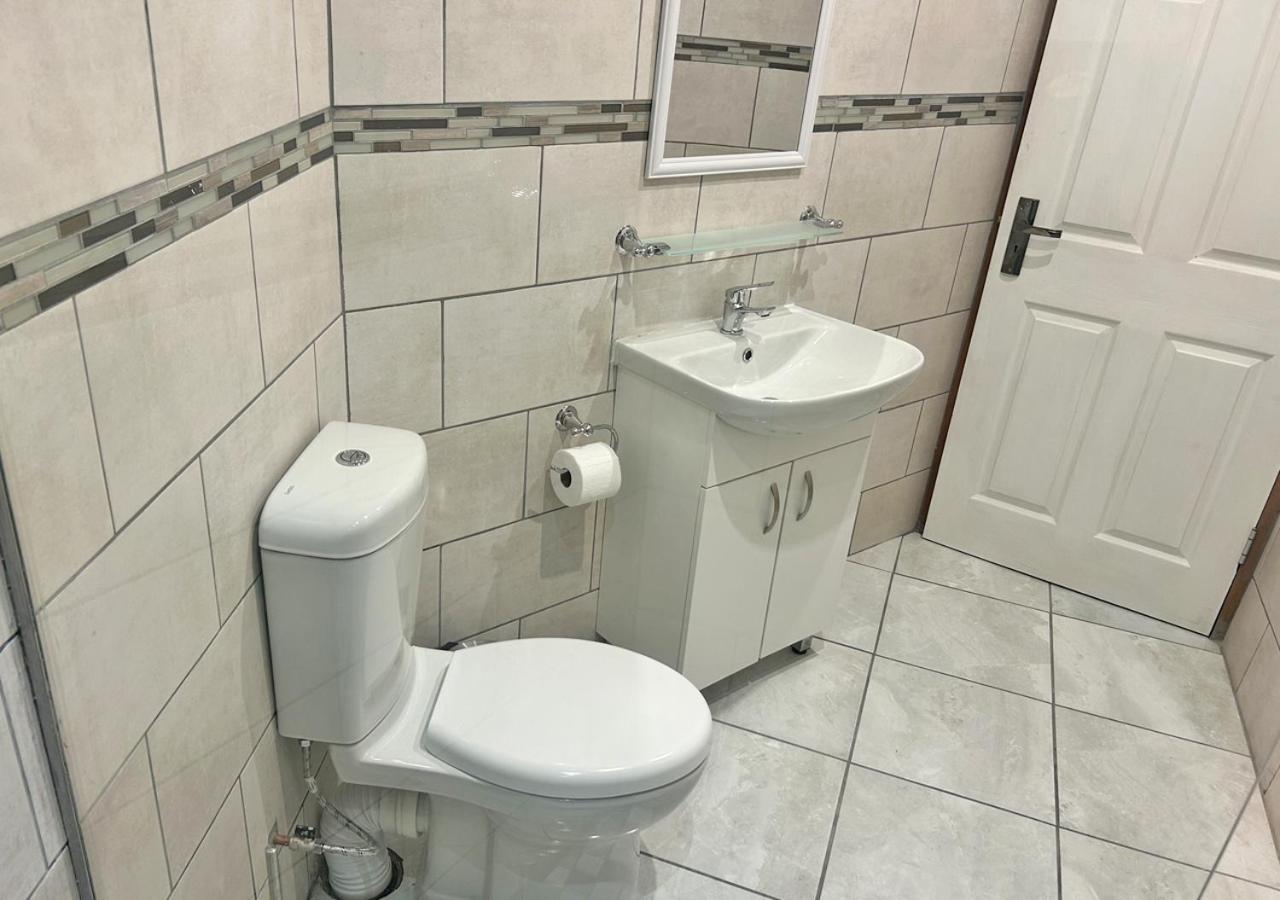 Classic Twin Room