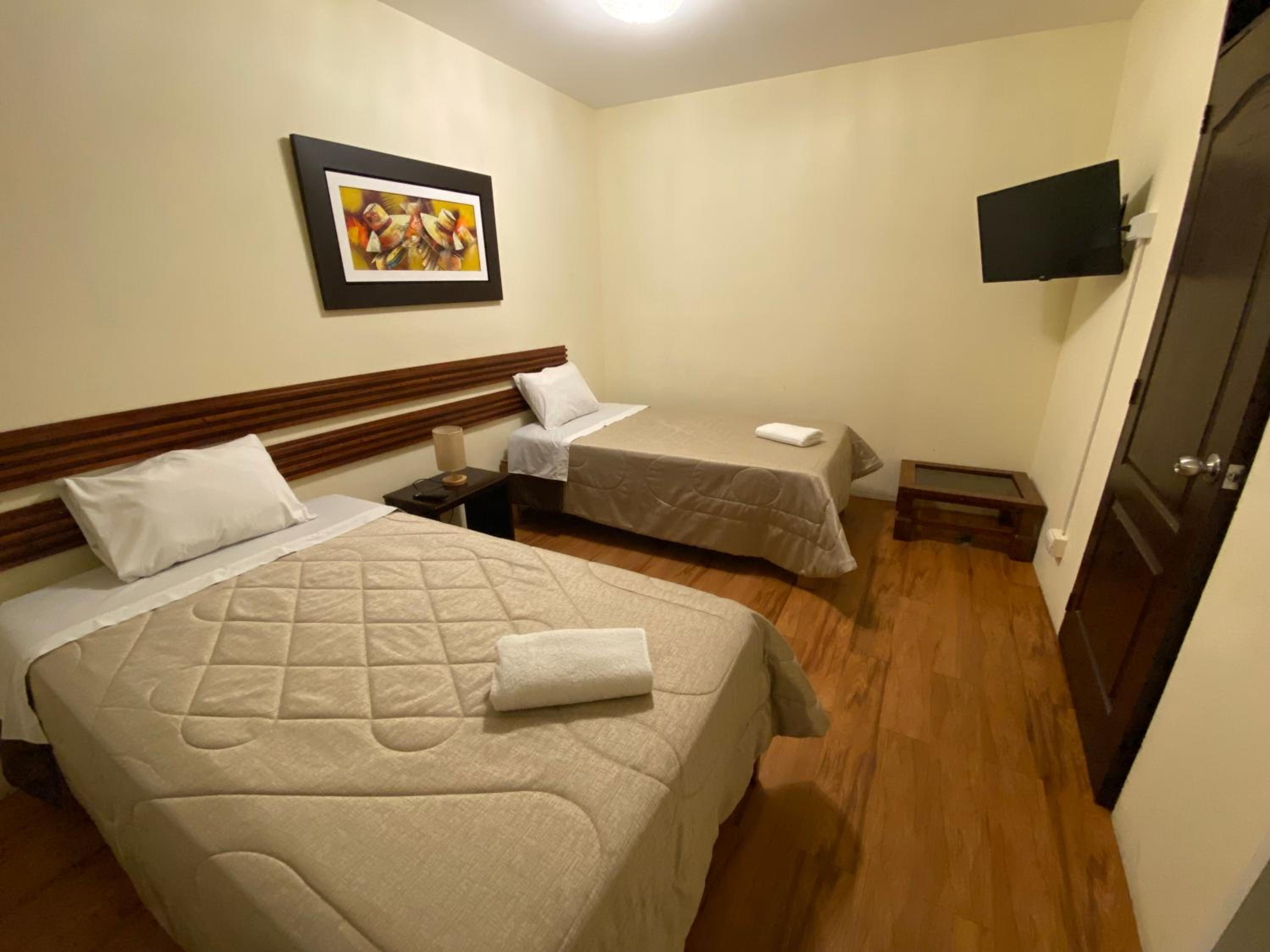Budget Twin Room photo 2