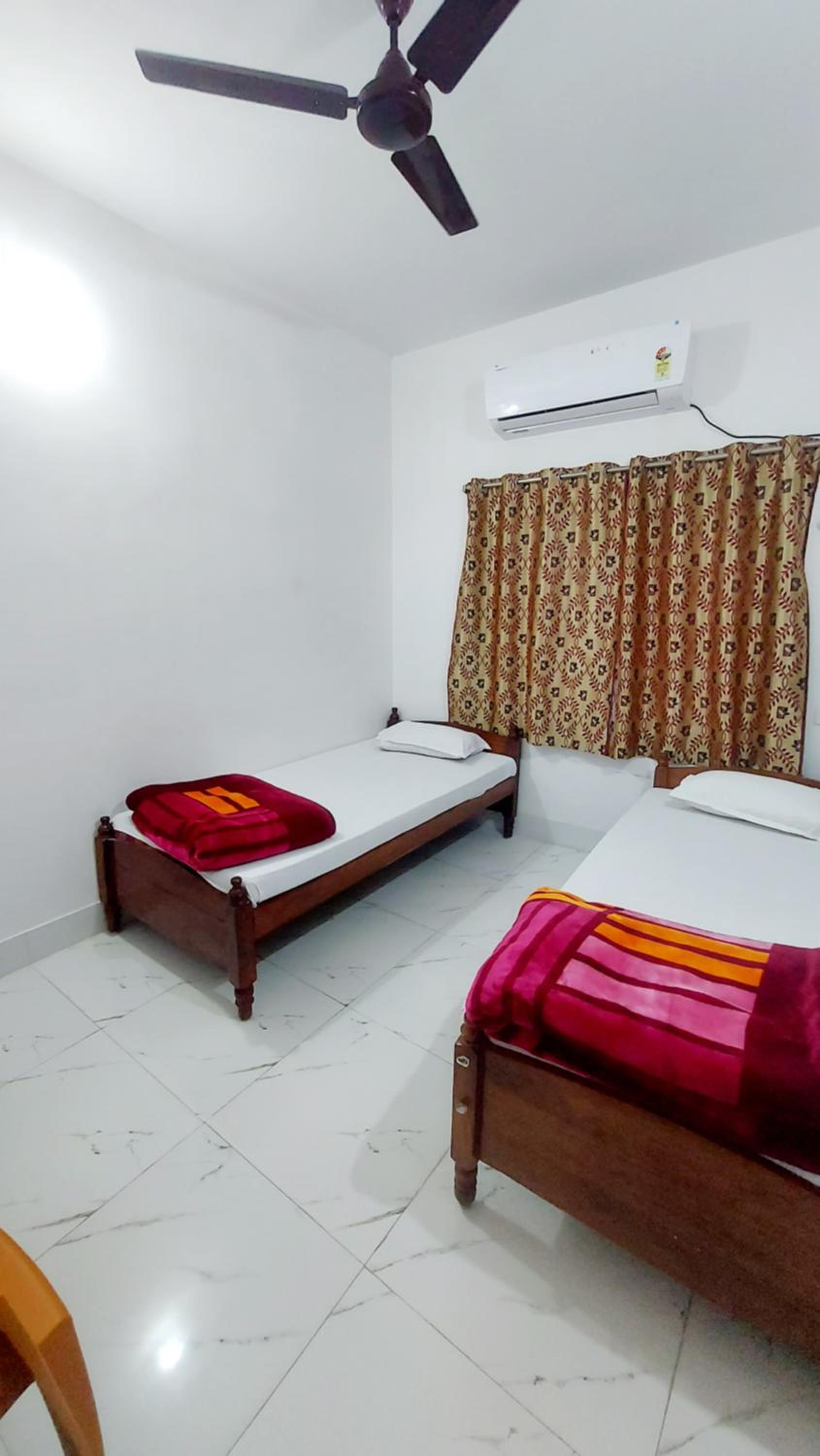 Double or Twin Room with Private Bathroom