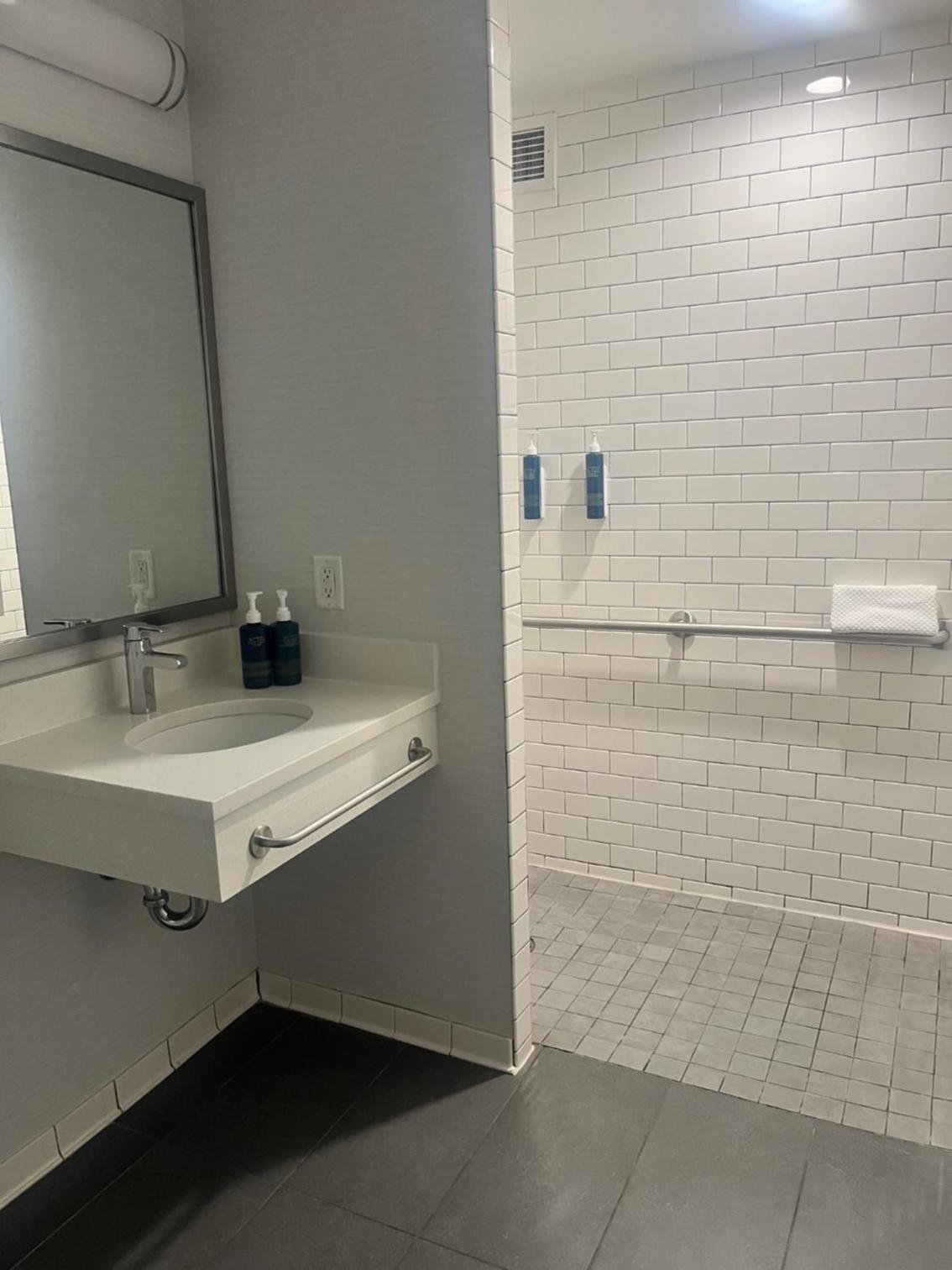 King Room - Mobility Accessible with Roll-in Shower