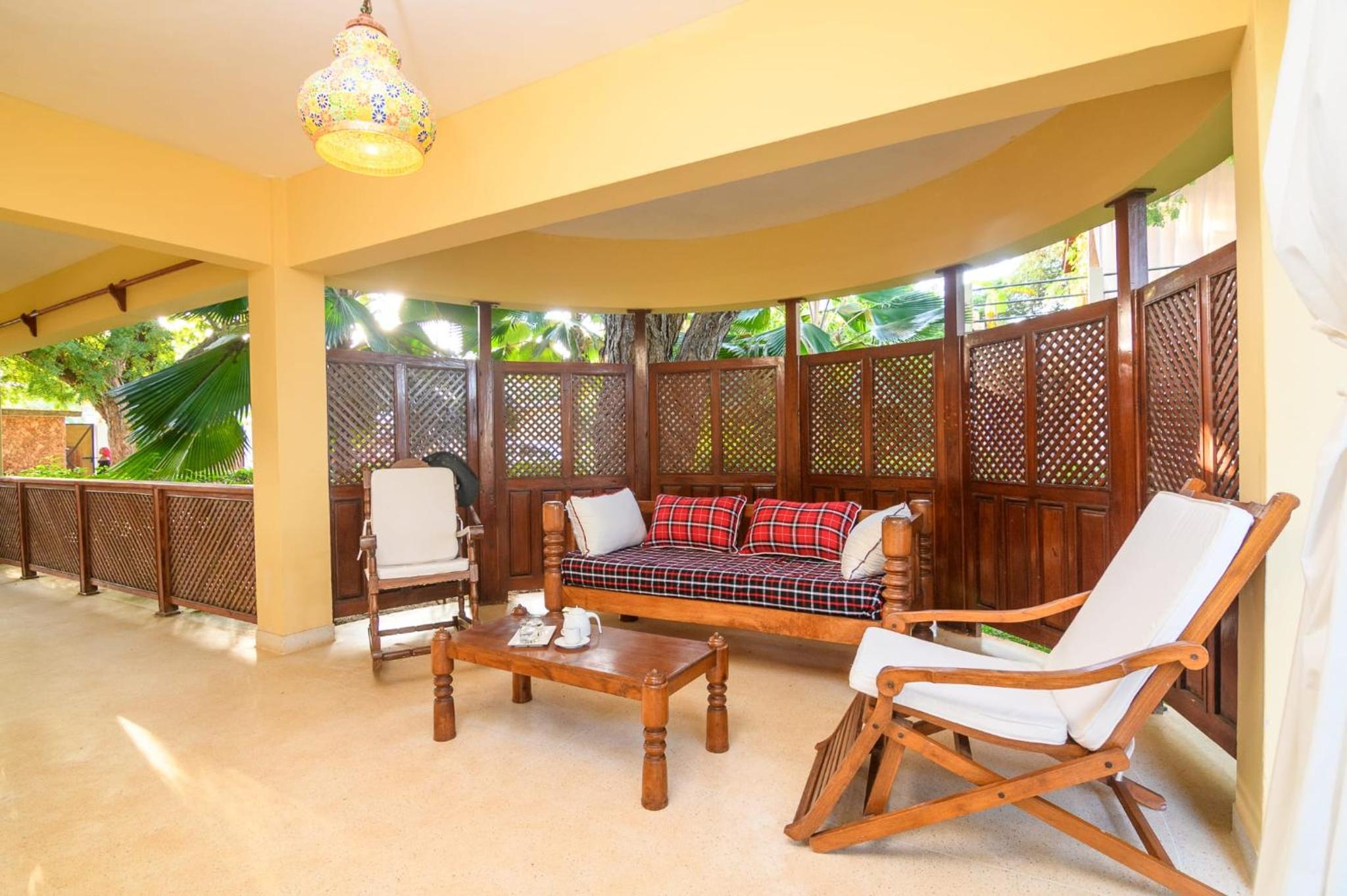 Suite with Garden View