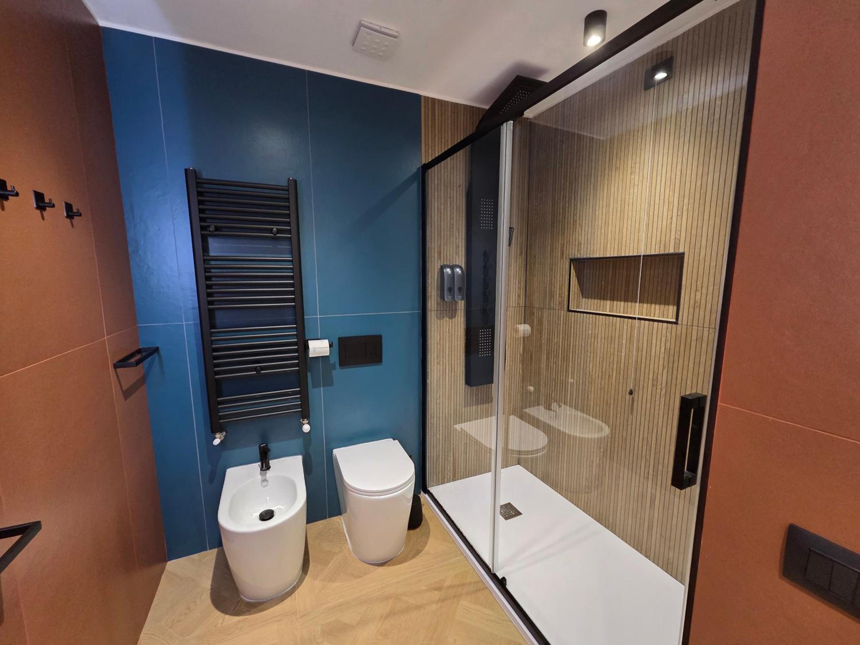 Deluxe Junior Suite photo 3