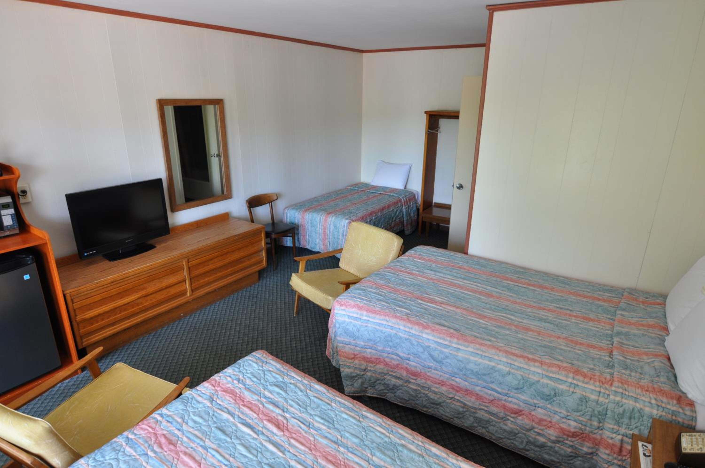 Triple Room - Photo 1