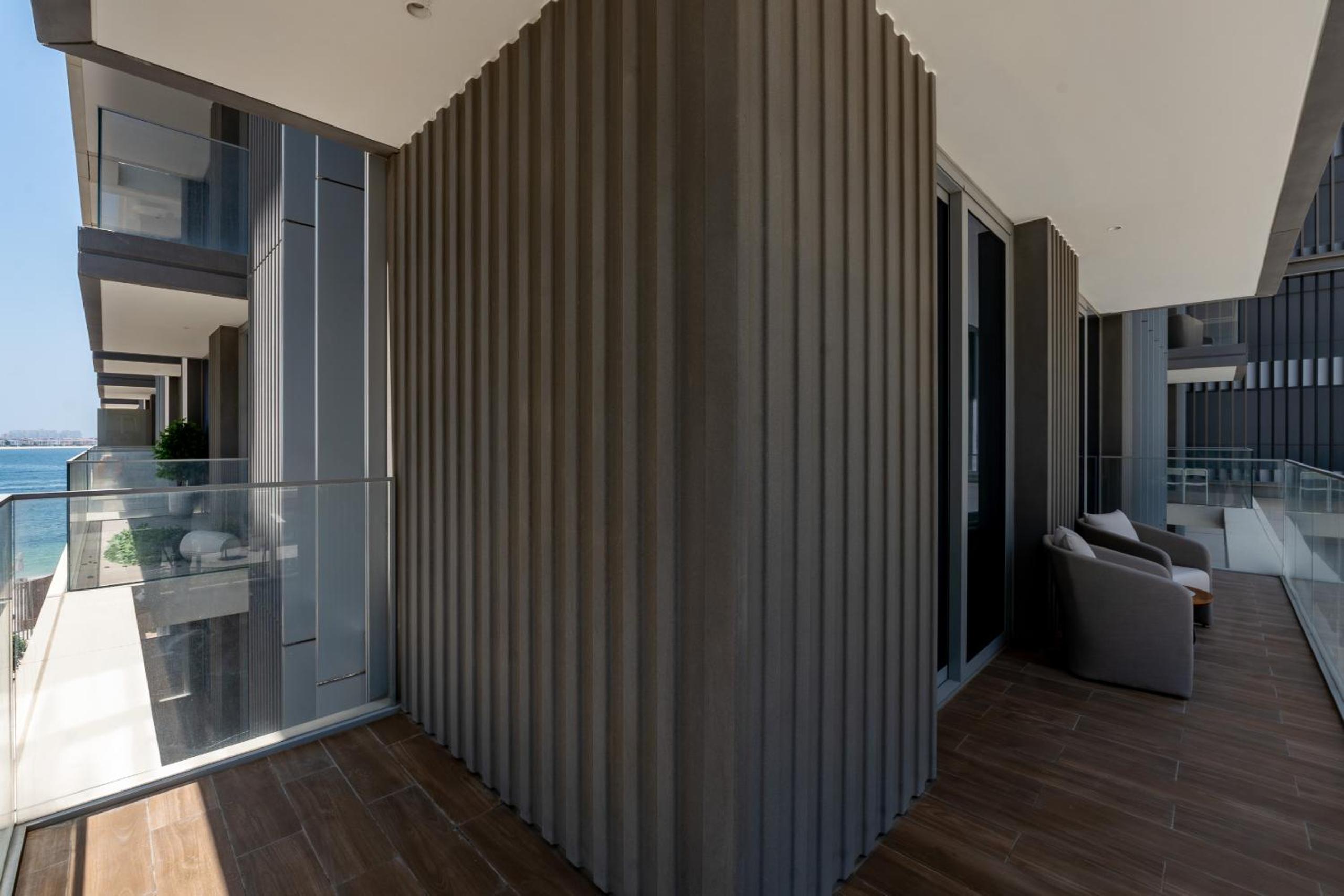One-Bedroom Apartment with Balcony photo 3