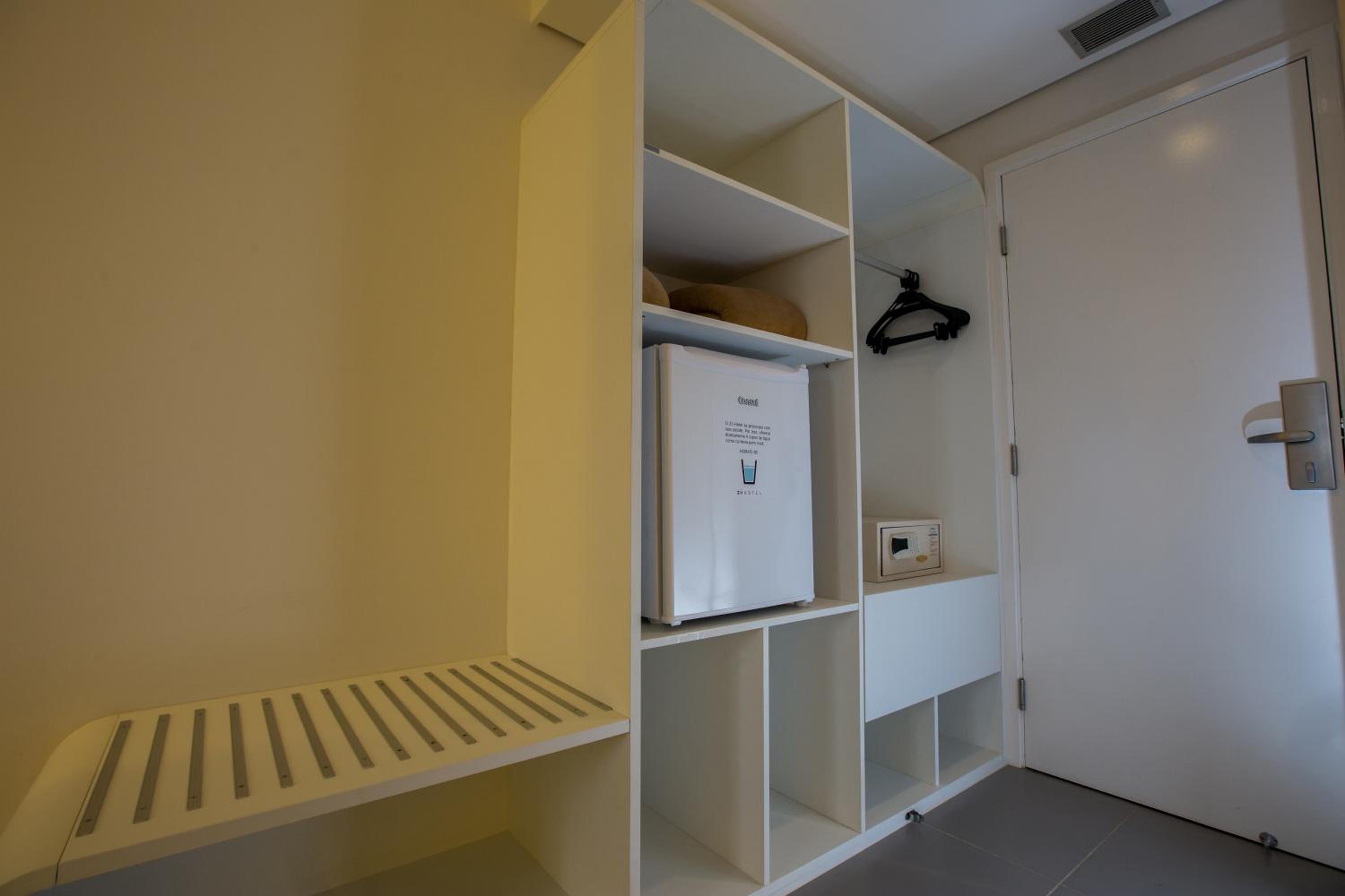 Standard Twin Room photo 1