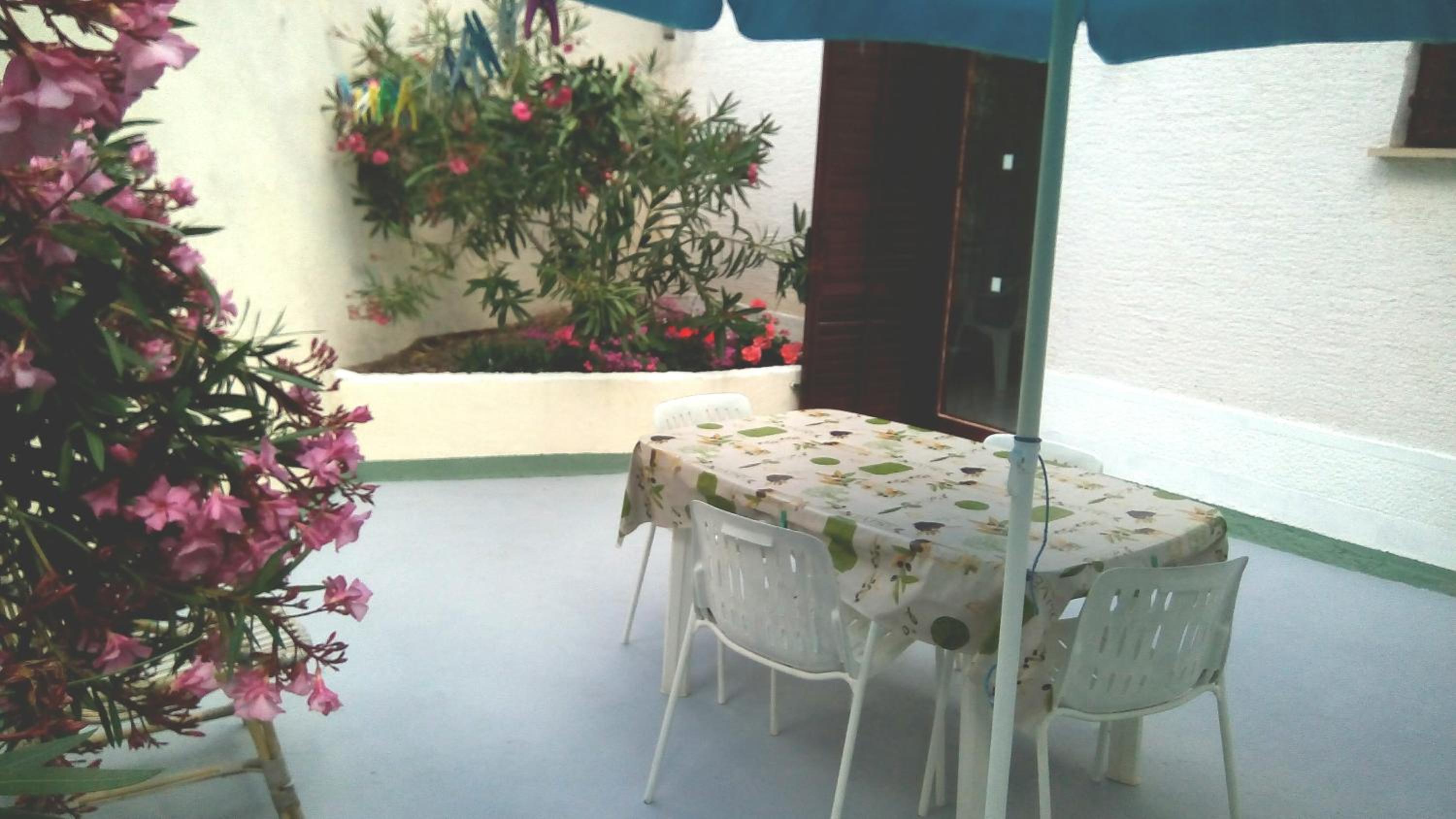 Two-Bedroom Apartment with Terrace photo 2