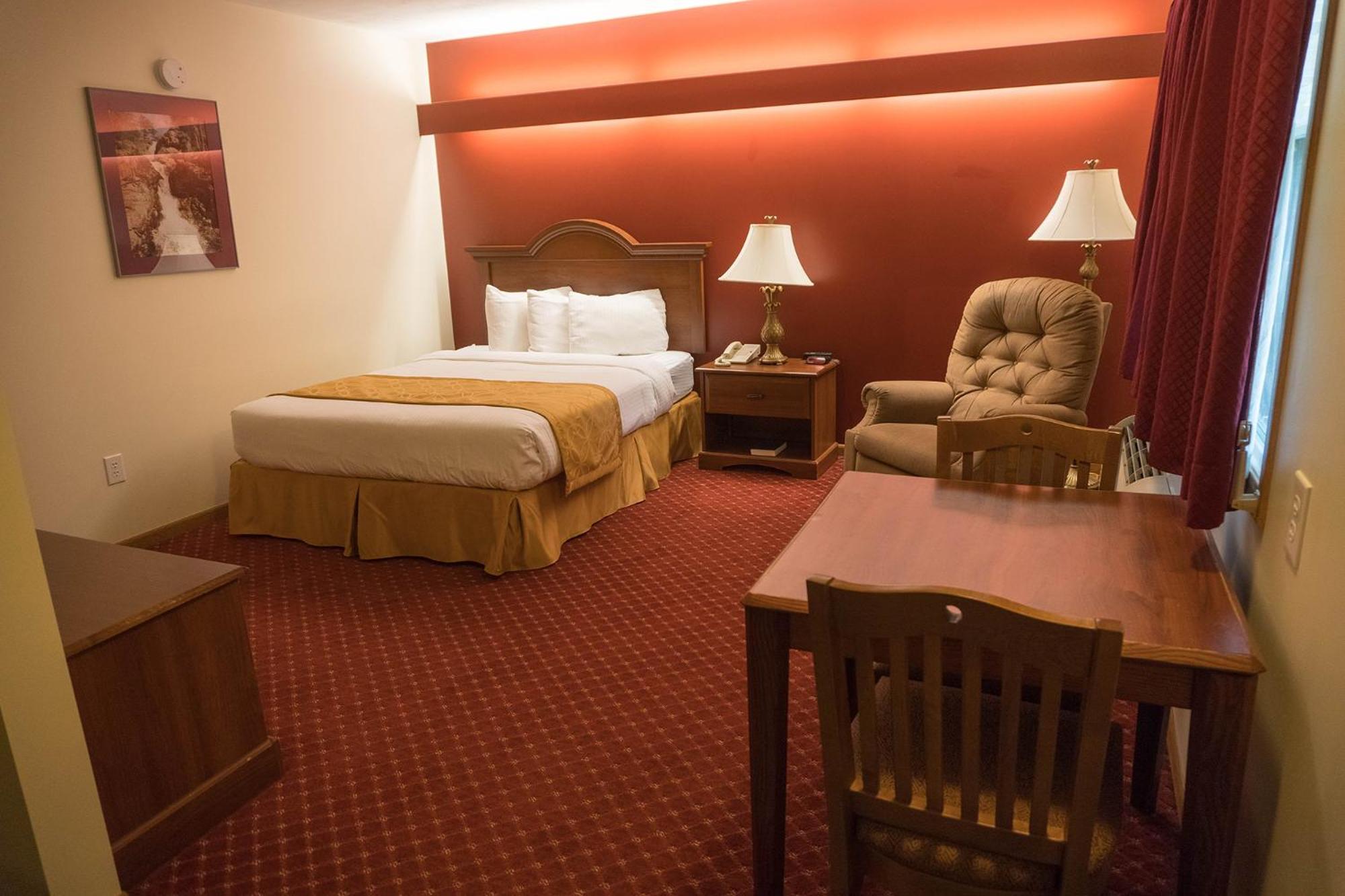 Deluxe Queen Room photo 1