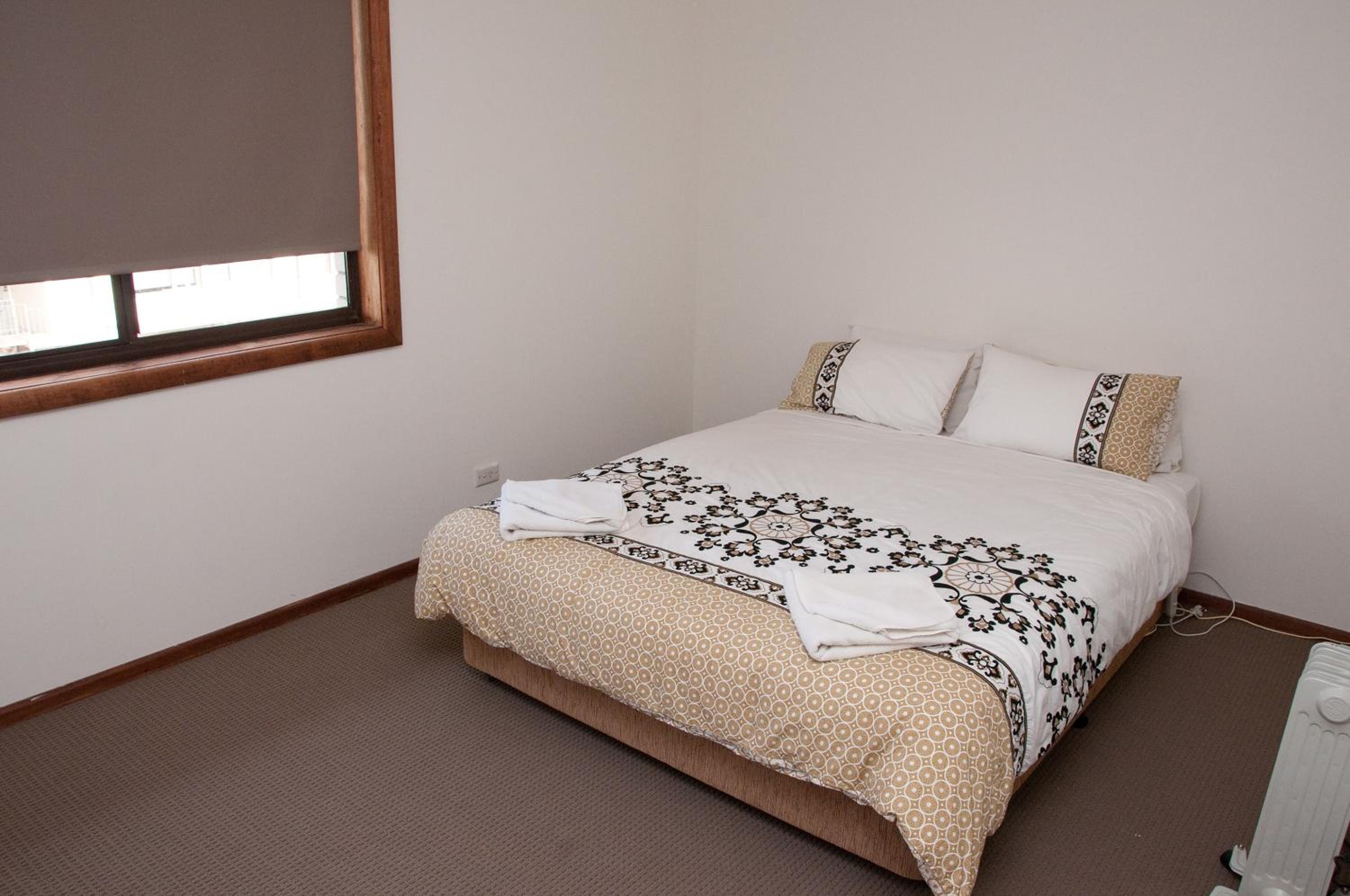 Apartment Four-Bedroom Upstairs photo 1