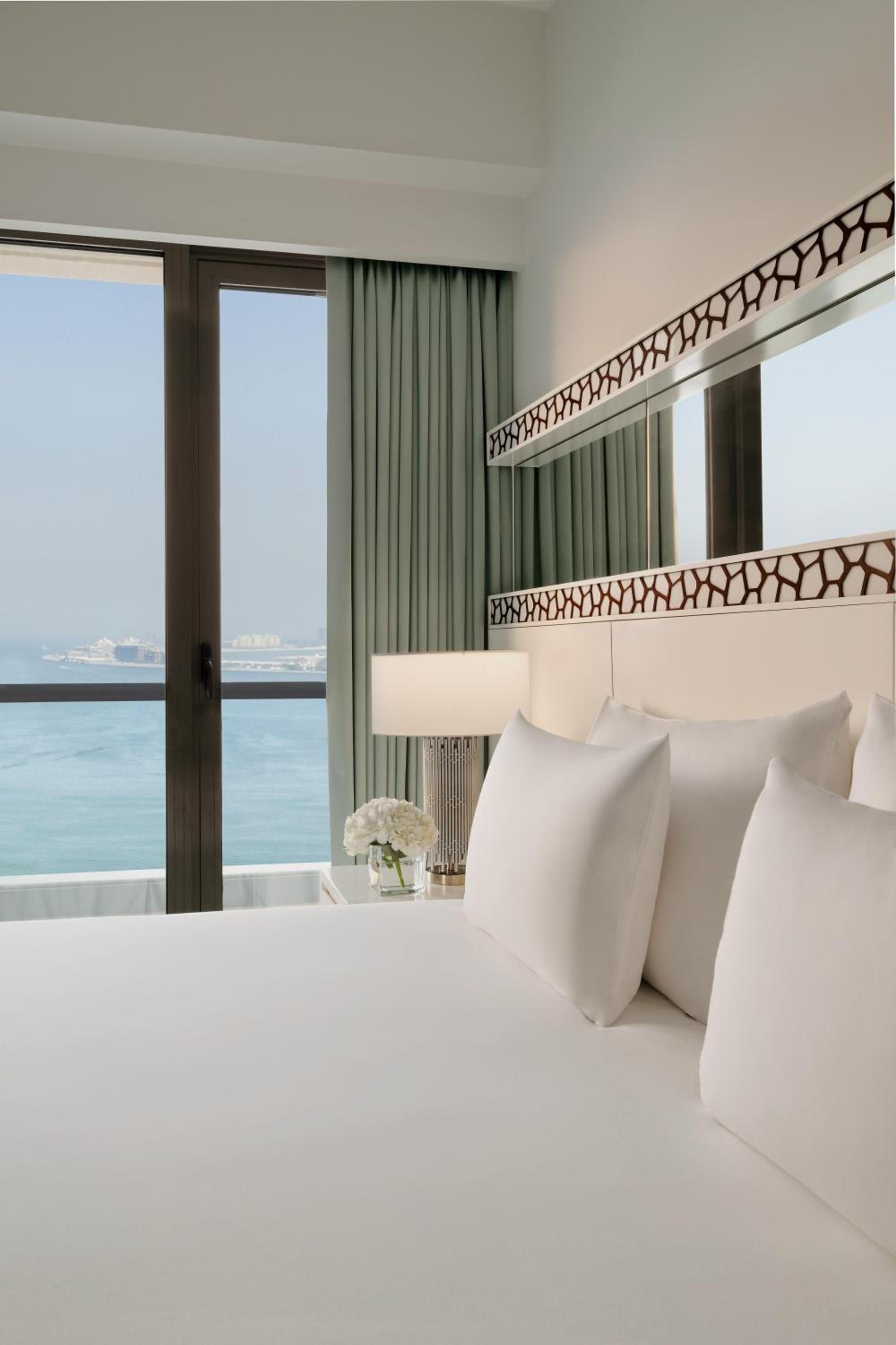 Superior Sea View Room with Balcony