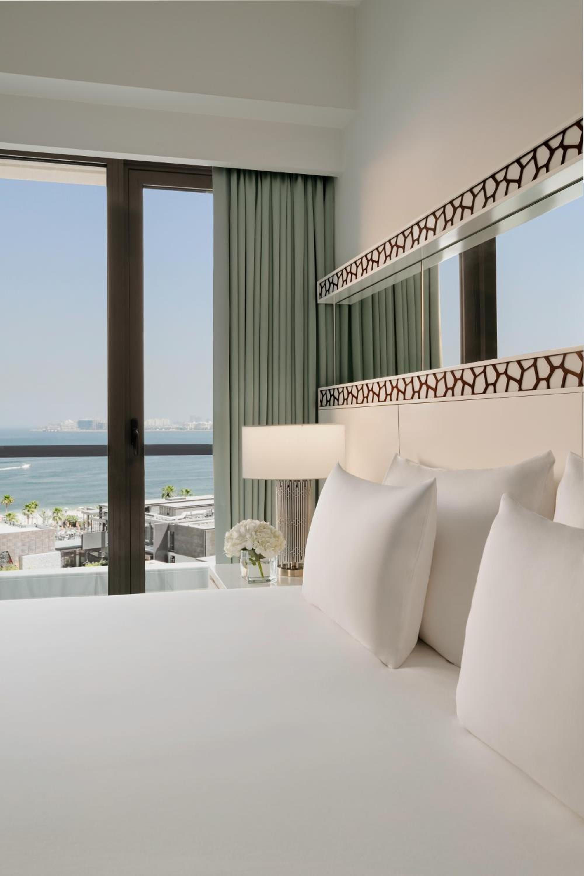 Family Interconnecting Sea View Room with Balcony