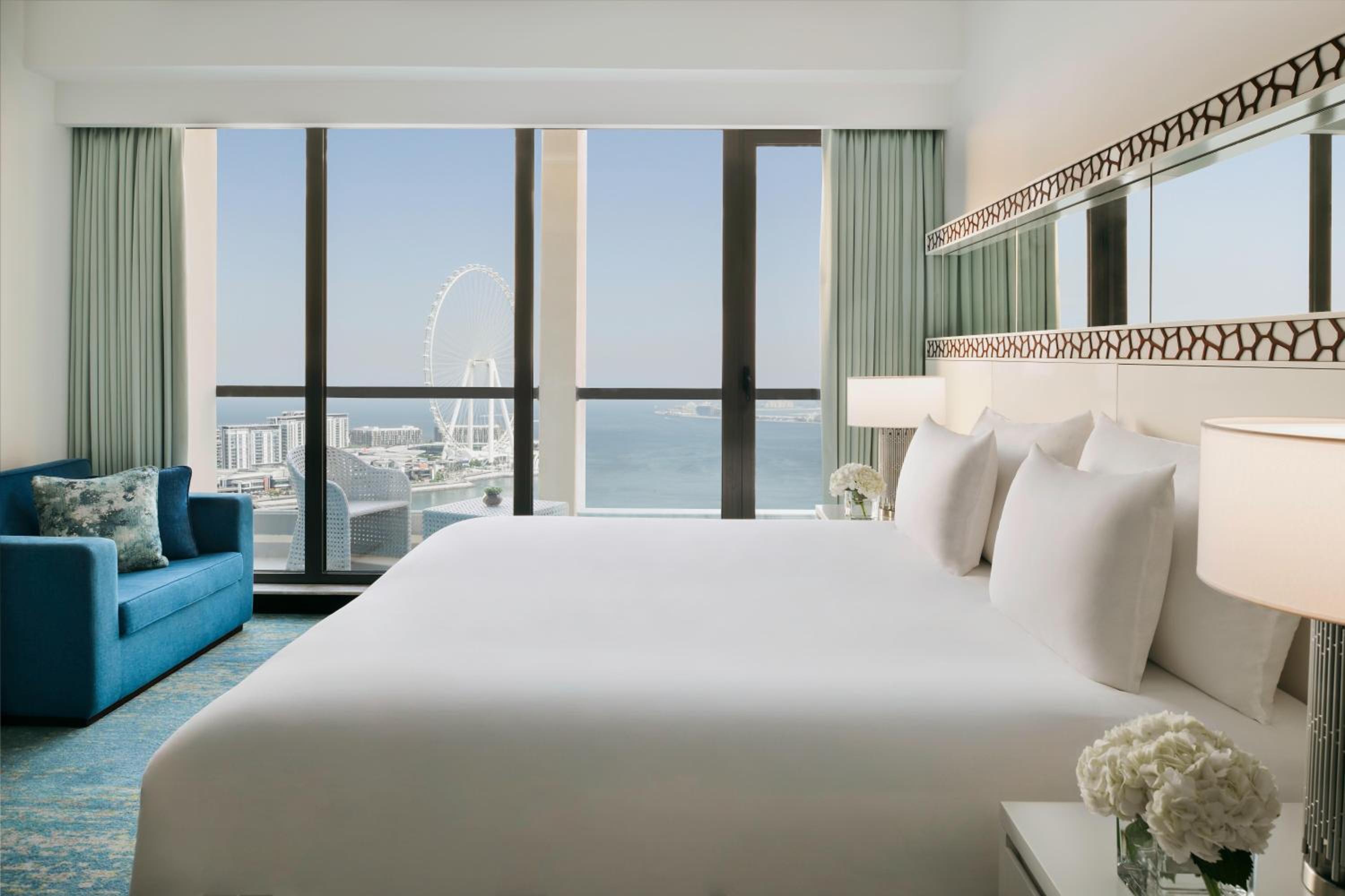 Ain Dubai View Room-Full Sea View with Balcony photo 3