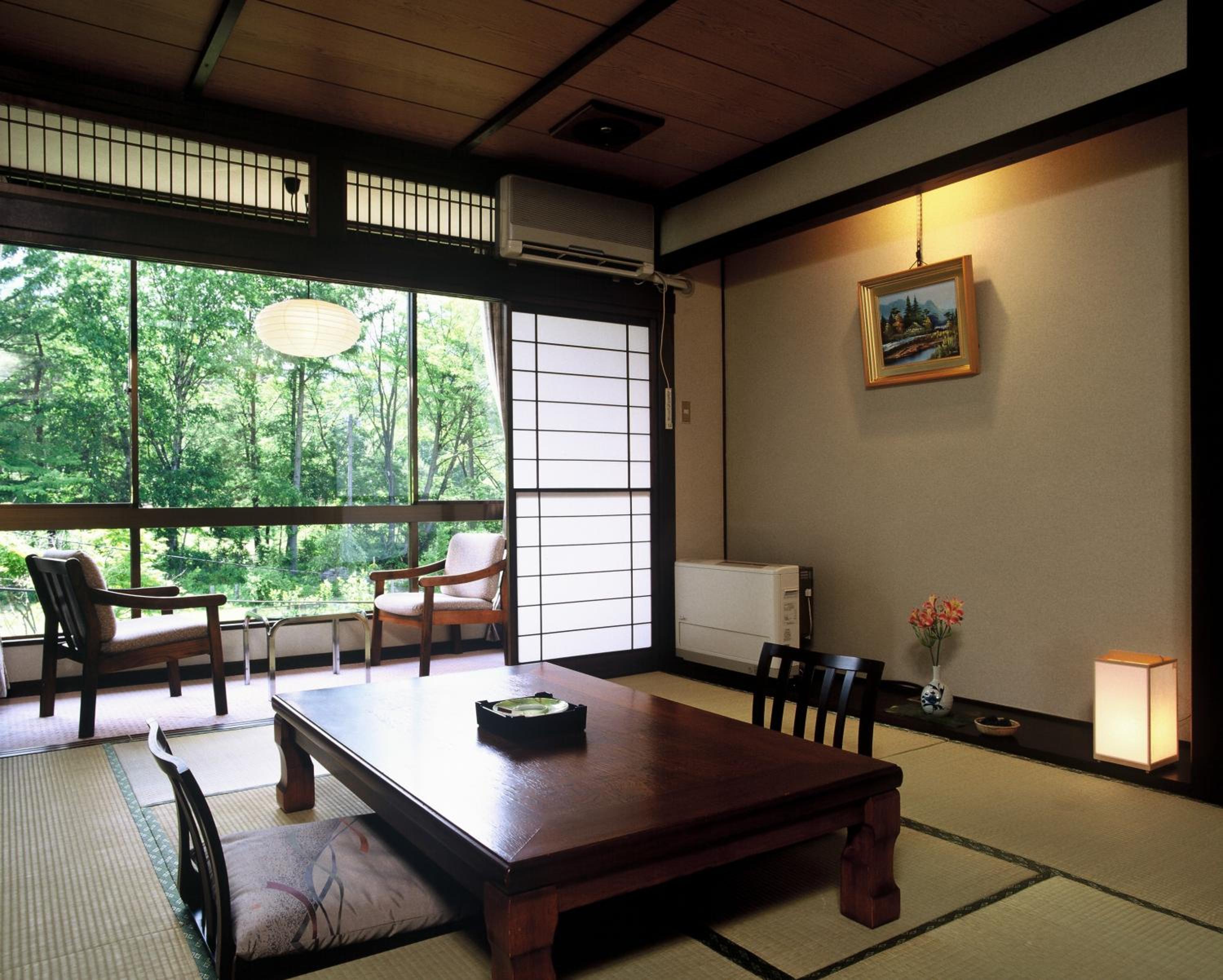 Japanese-Style Quadruple Room photo 3