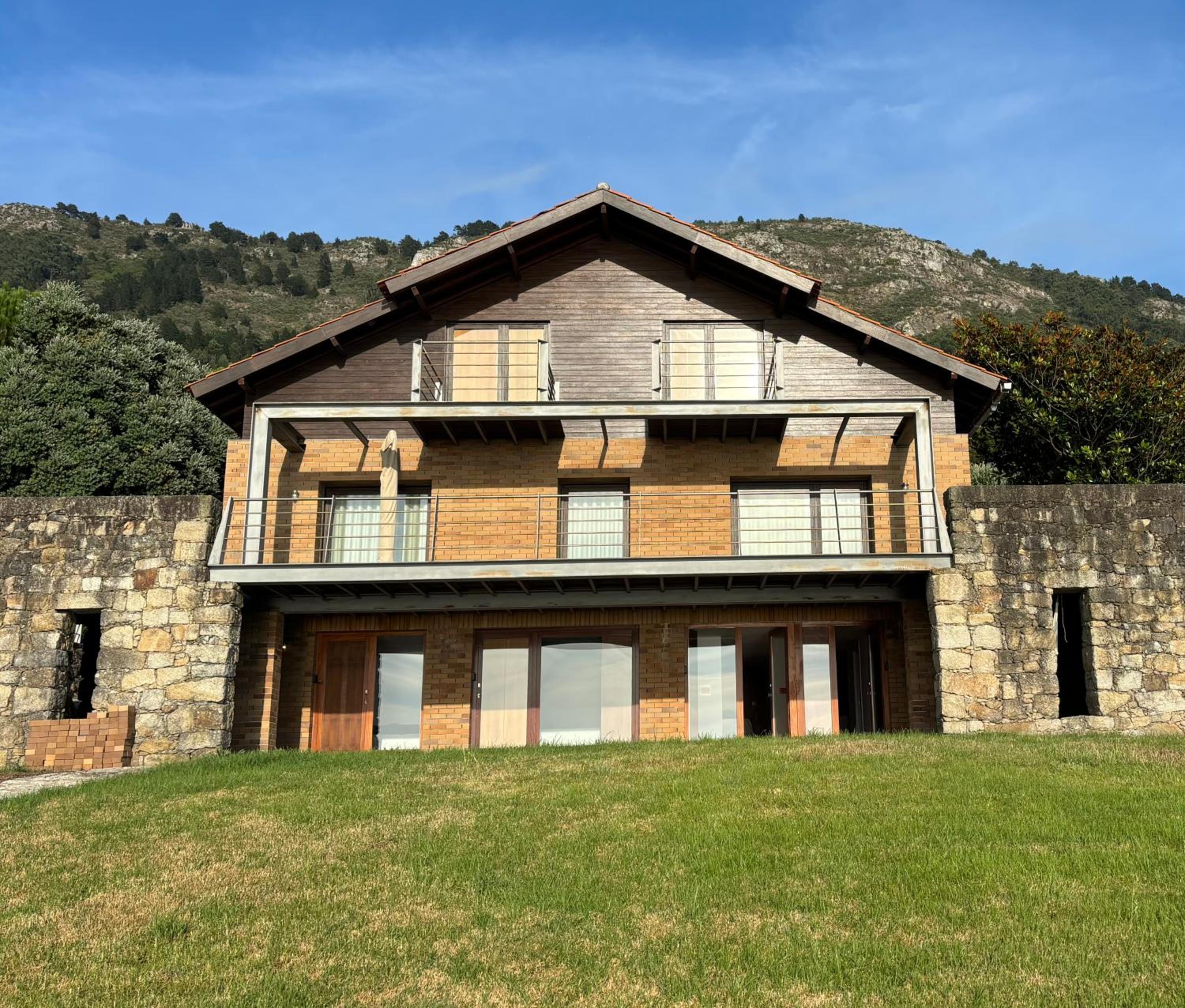 Standard Single Room with Sea View
