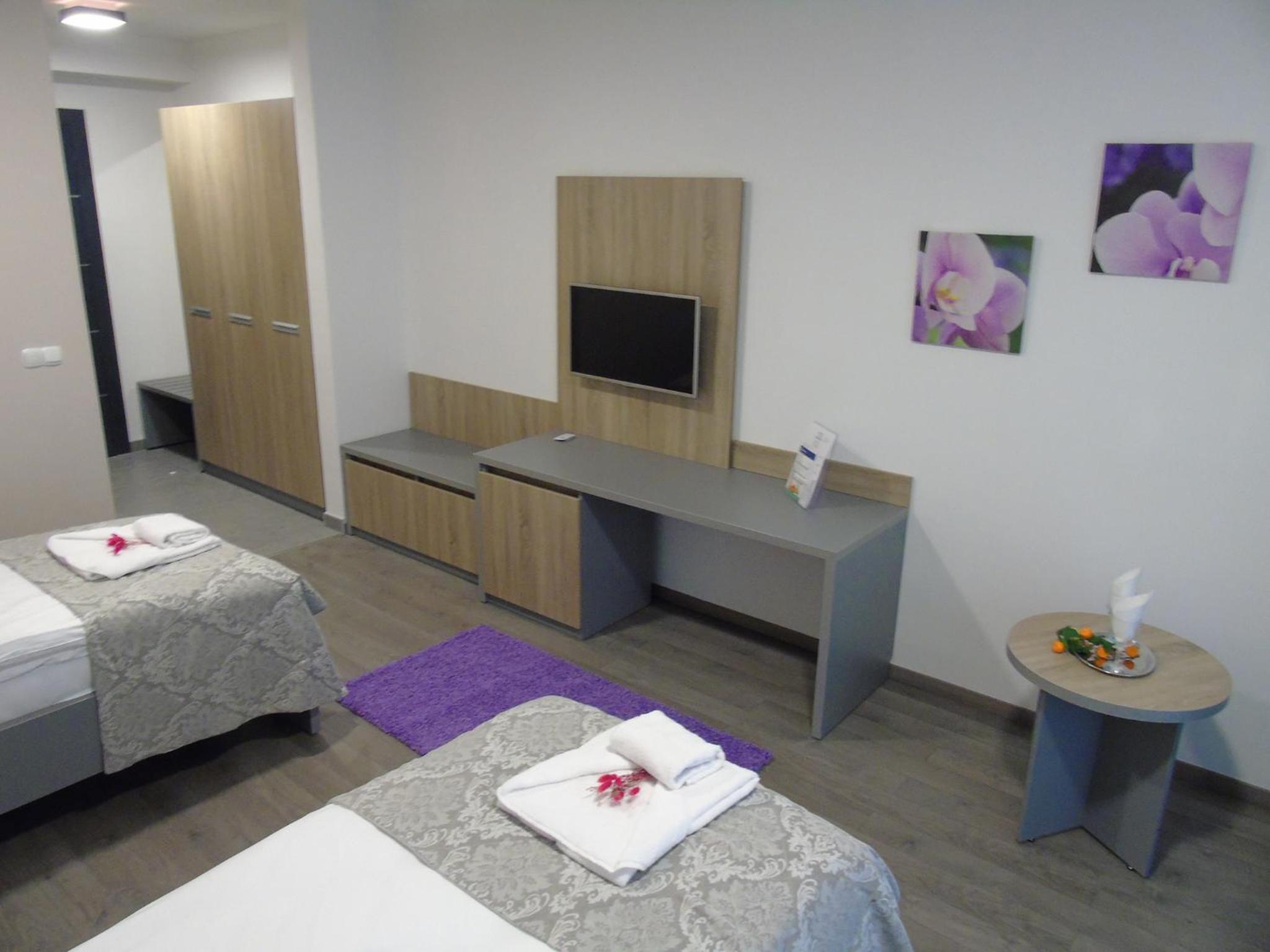 Double or Twin Room with Balcony photo 1