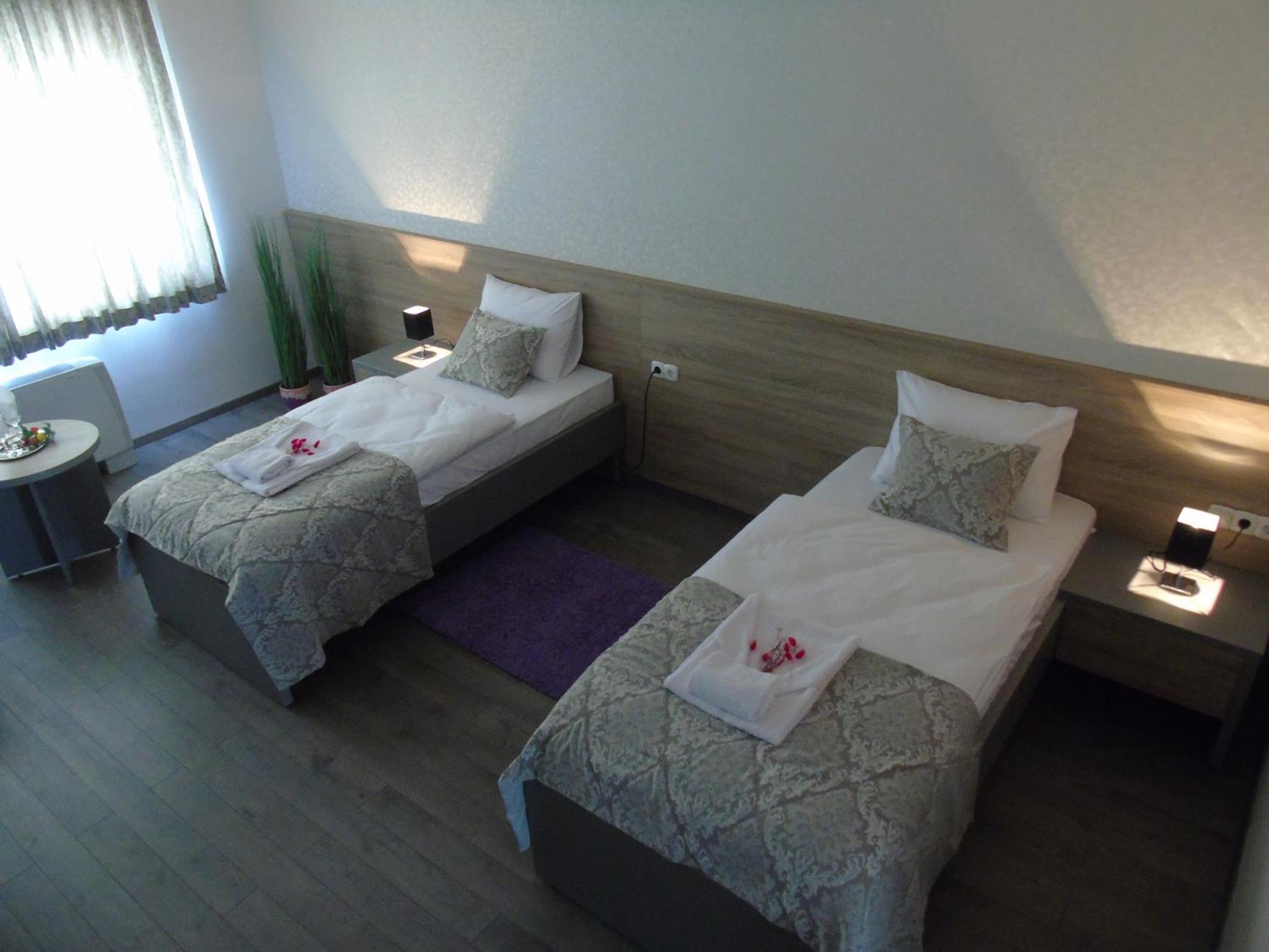 Standard Twin Room with Sofa photo 1