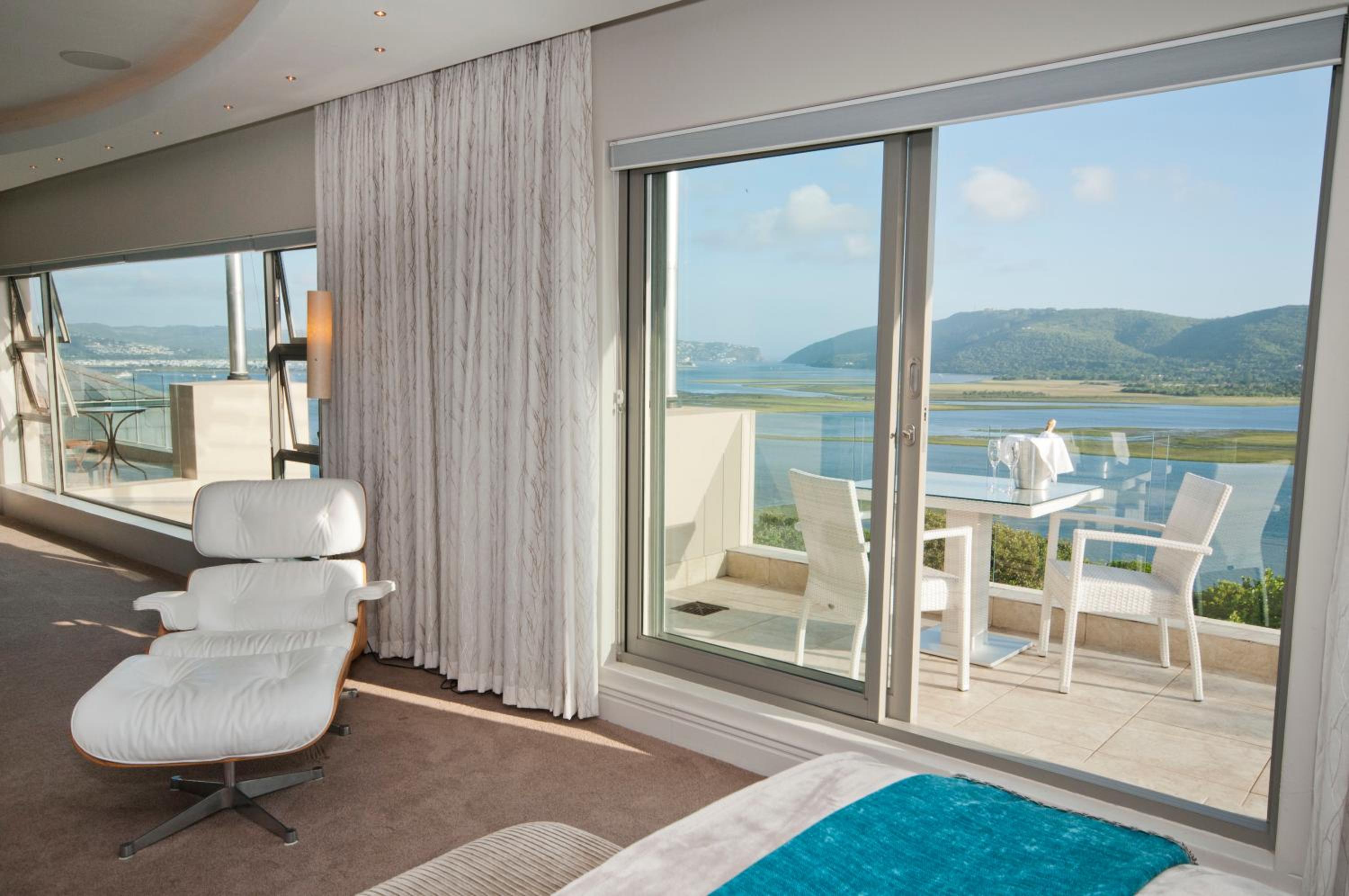 Penthouse Suite - Photo 15