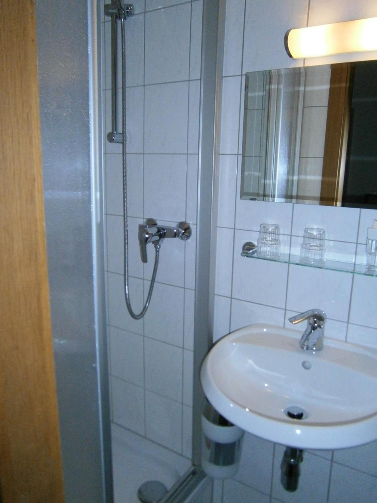 Triple Room - Photo 7