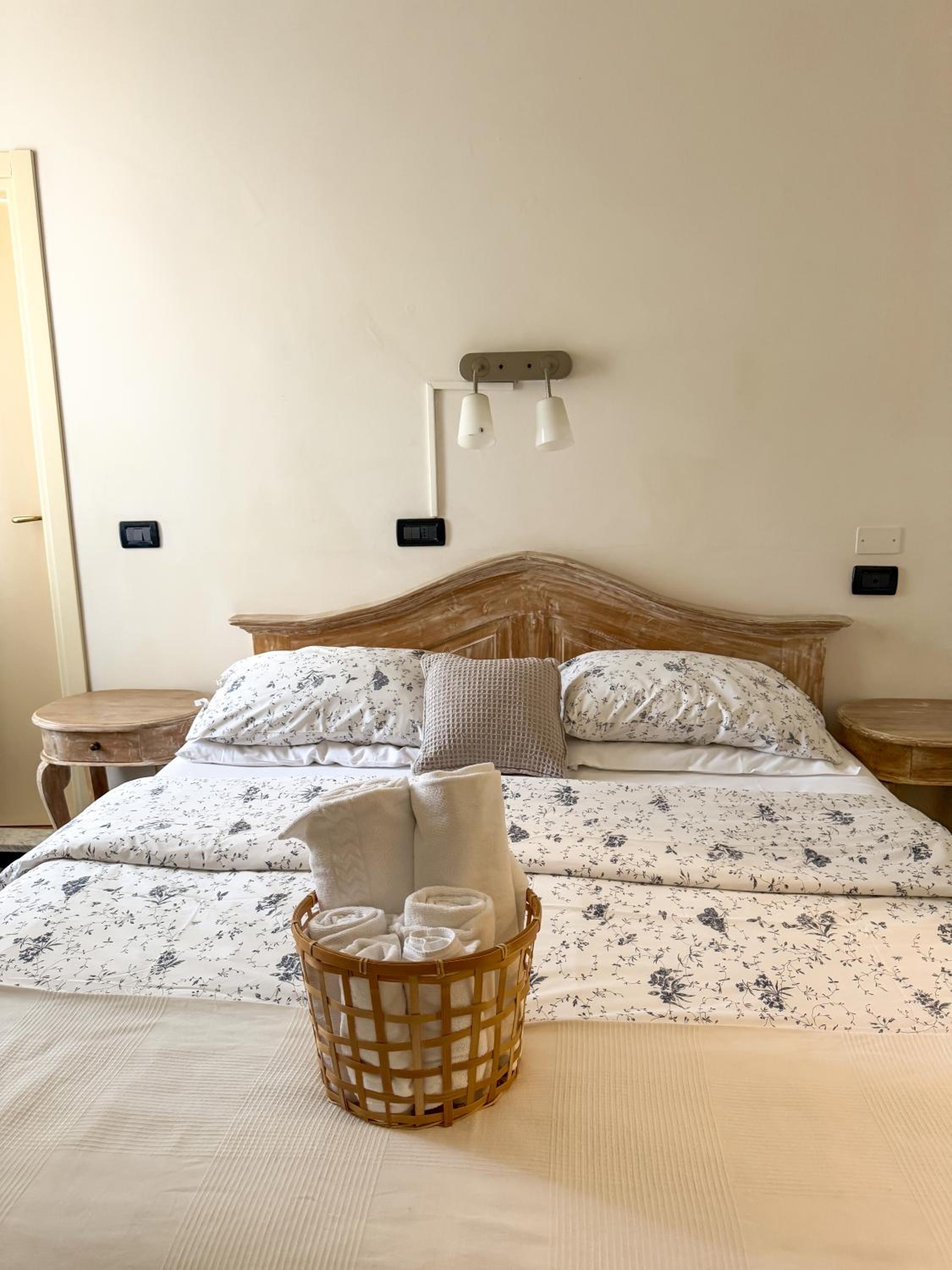 Small Double or Twin Room