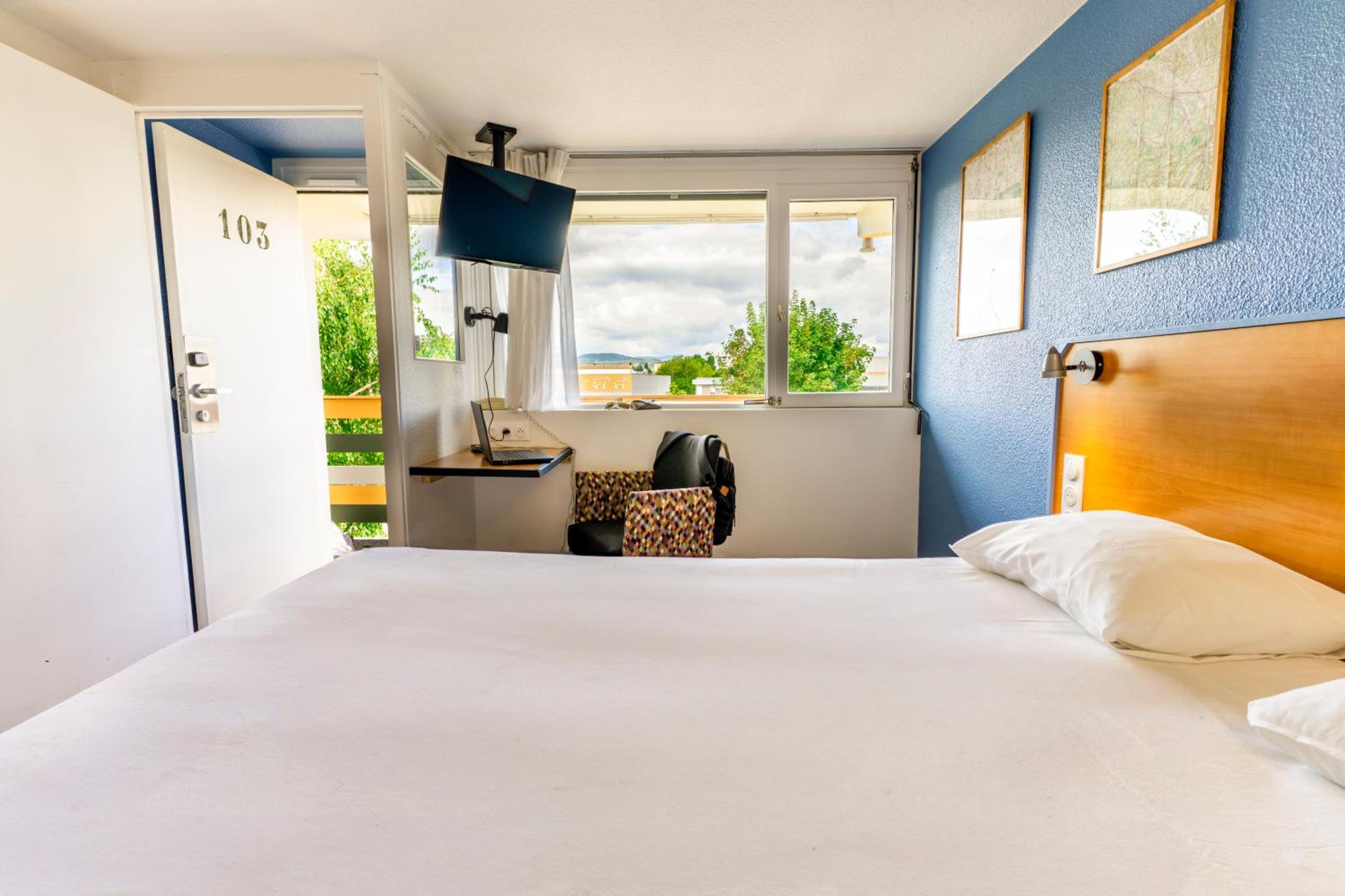 POP Double Room - Photo 6