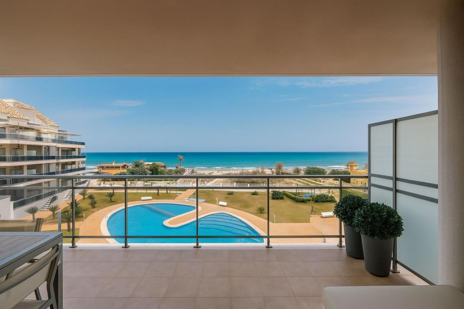 Two-Bedroom Deluxe Apartment with Ocean View