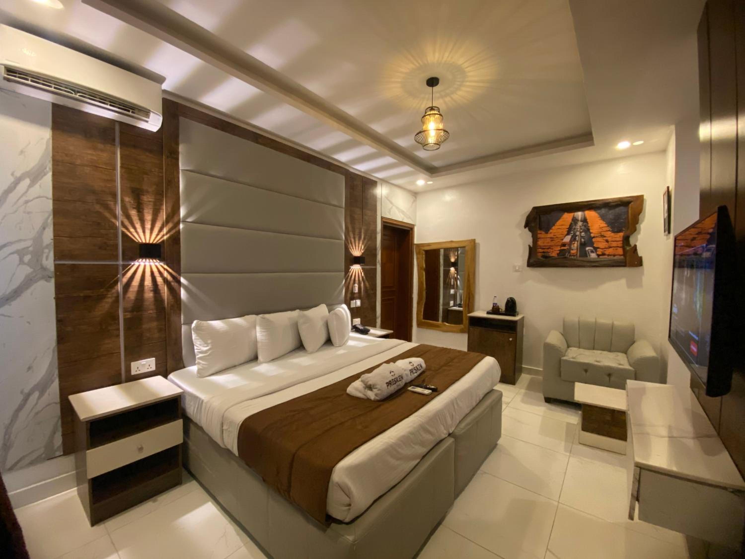 Superior Queen Room photo 1