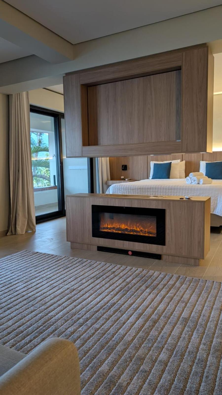 King Suite with Spa Bath