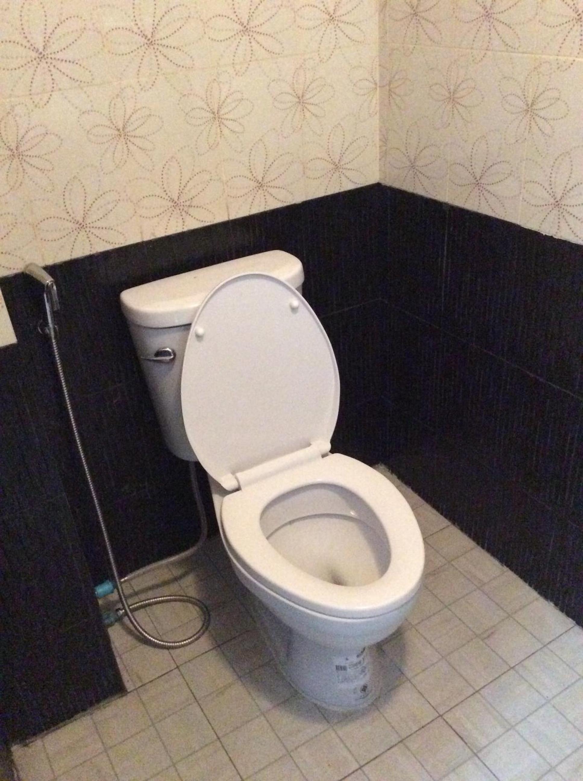 Standard Double Room with Fan - Photo 4